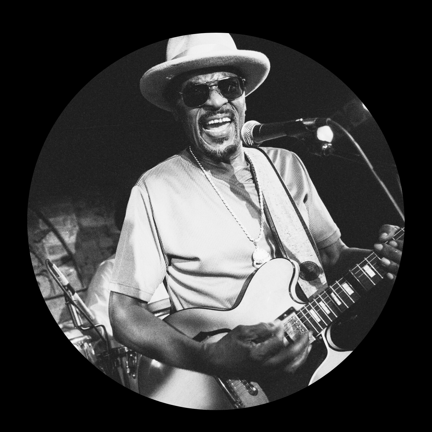 Chuck Brown & The Soul Searchers - Berro e Sombaro (Raw-Artes Edit)