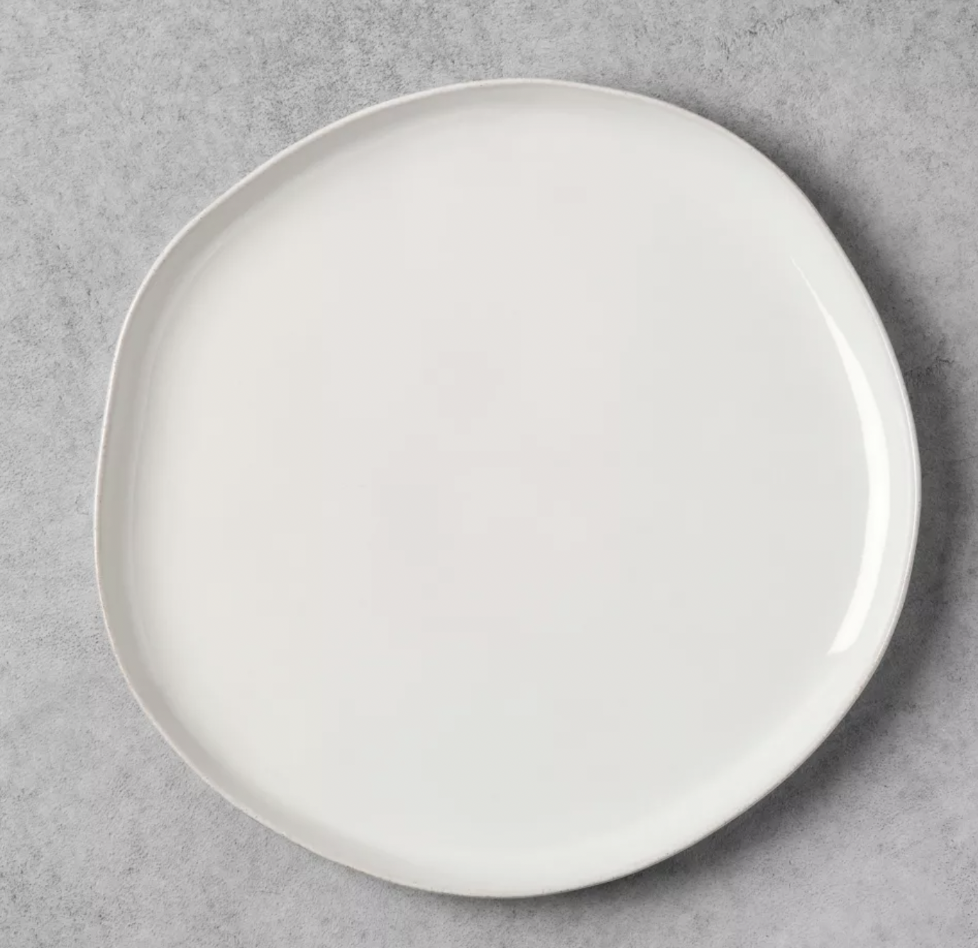 IVORY CHARGER PLATE | $4