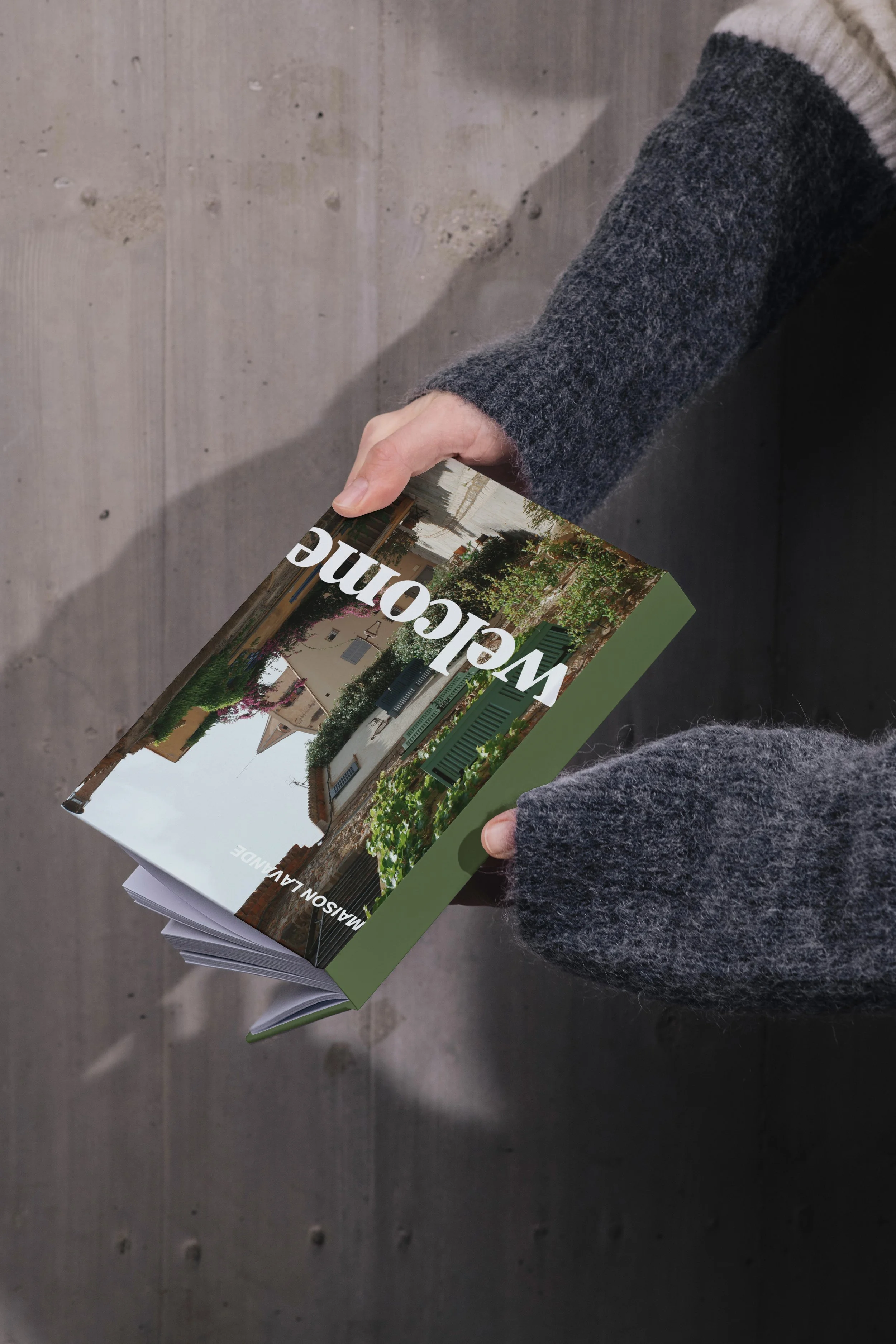 mockuuups-rrgawvduj48mbrnbbn1rzk.jpeg