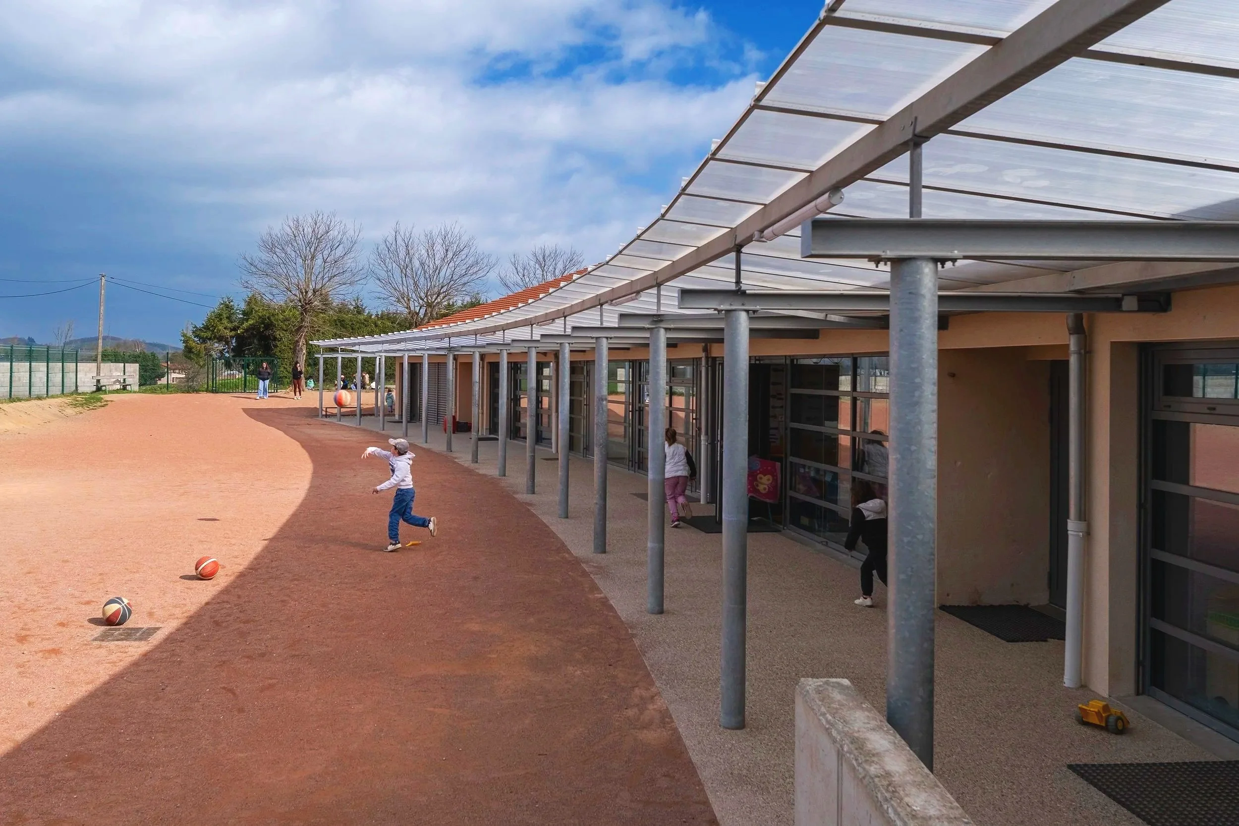 Ecole
