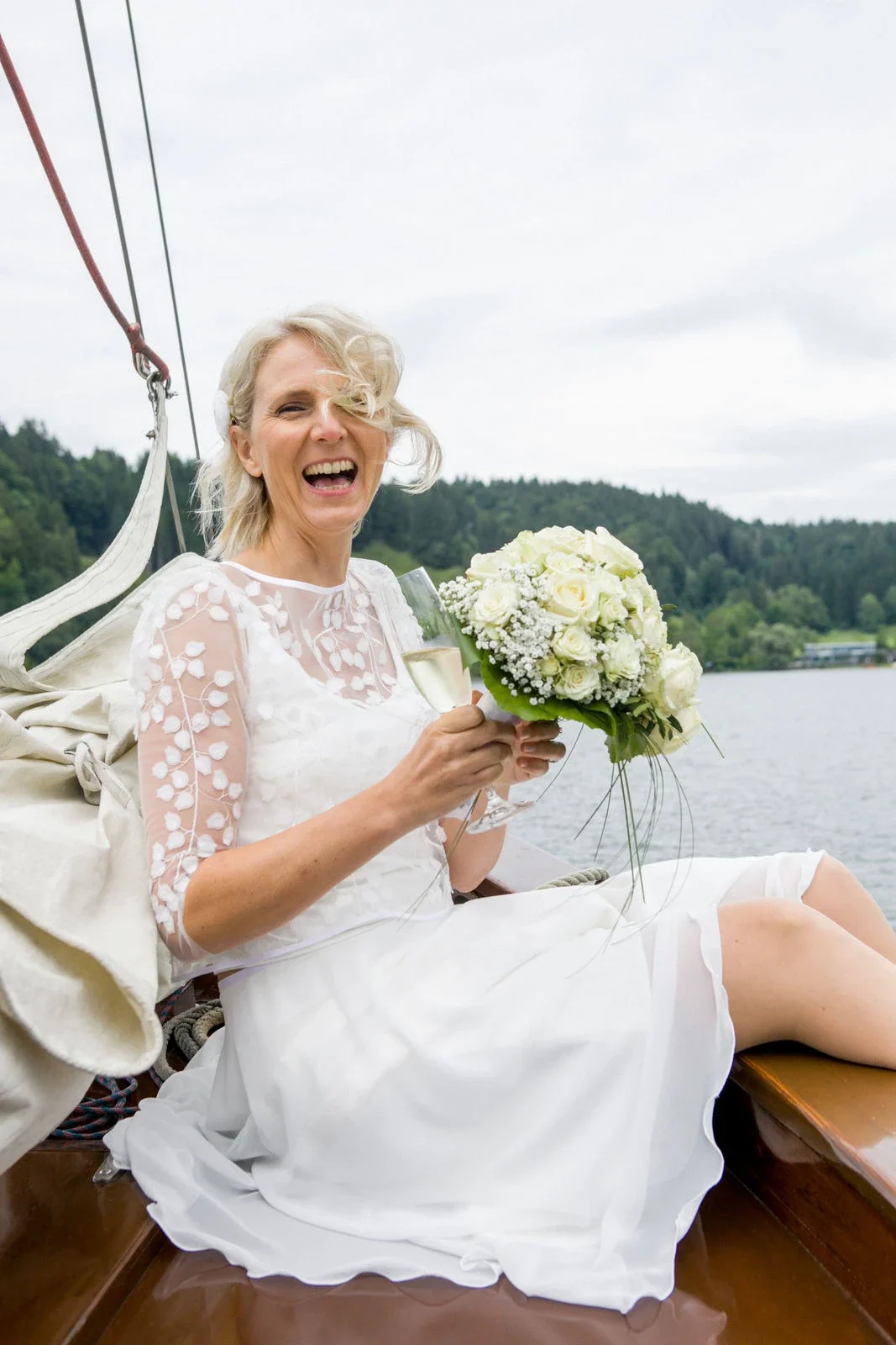 hochzeit_segelboot_allgäu_16.webp