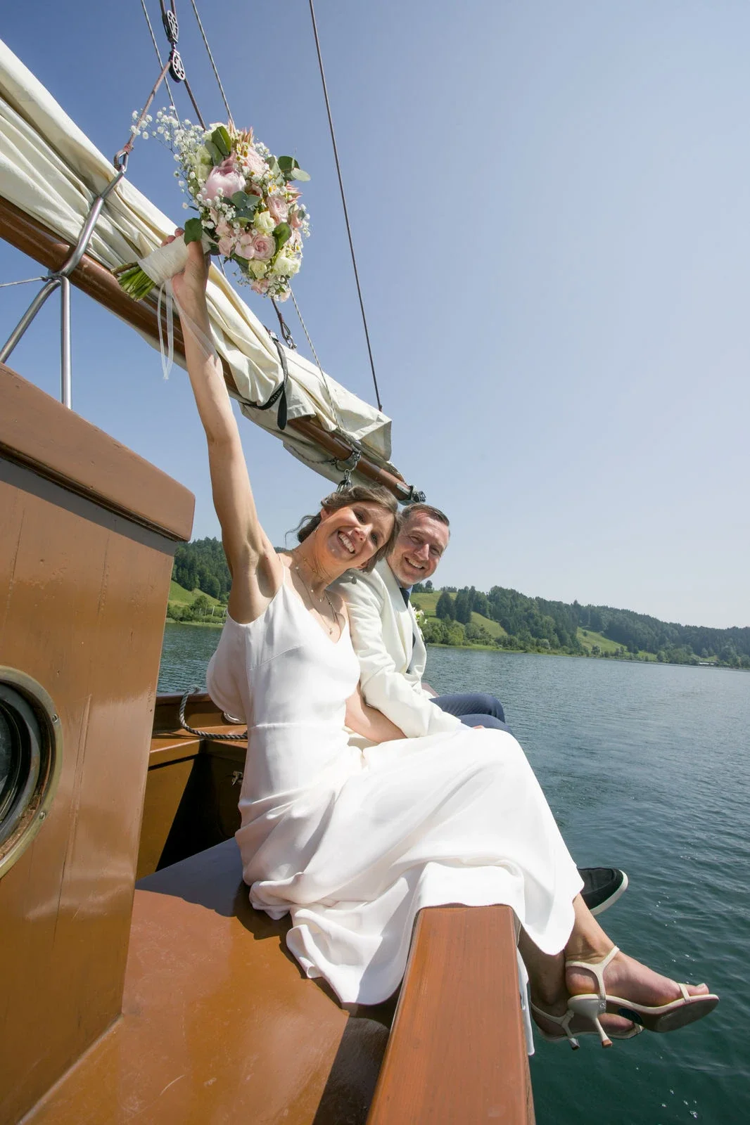 hochzeit_segelboot_allgäu_34.webp