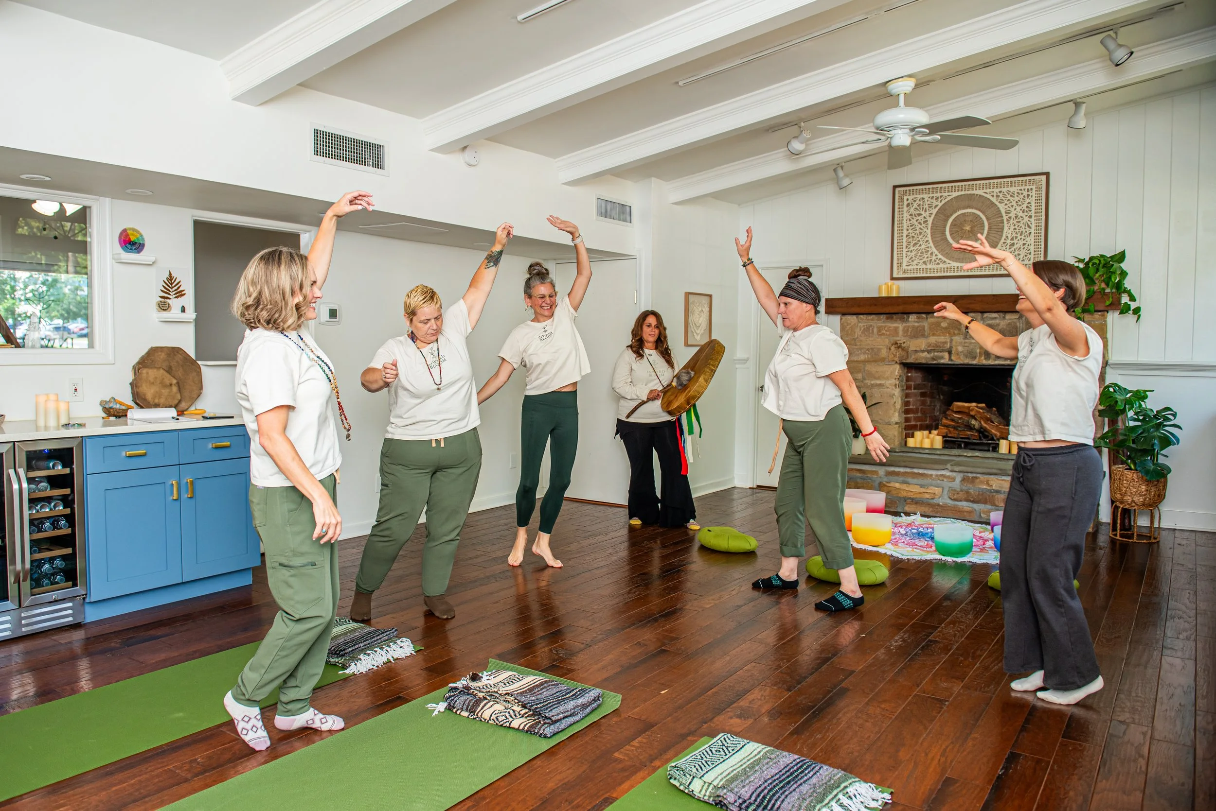 Inward Bloom behavioral health programming partner providing multidisciplinary experiential programming for treatment facilities.