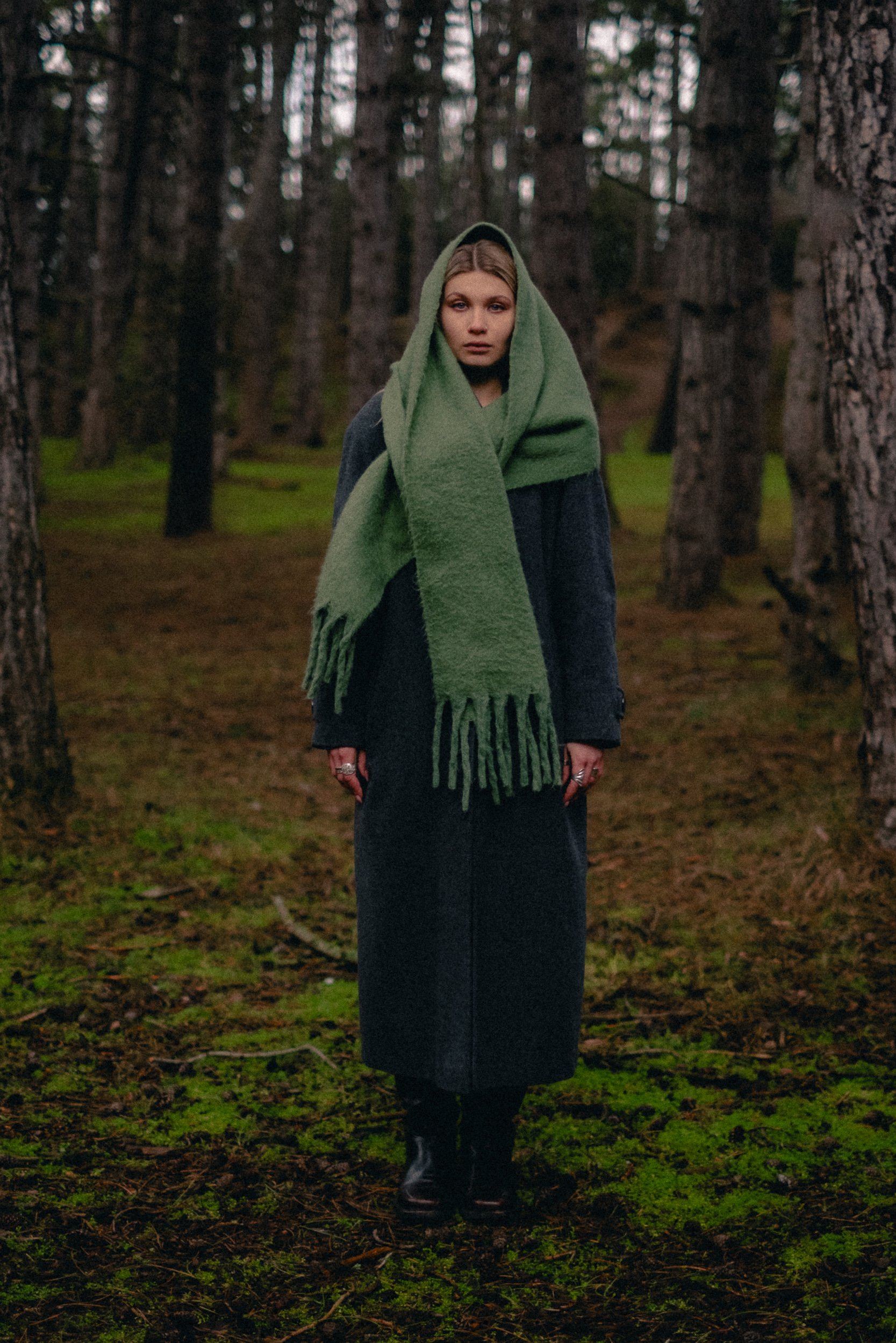 Boots In Bloom Lifestyle Shoot.
Photography by Harry Stamatov.