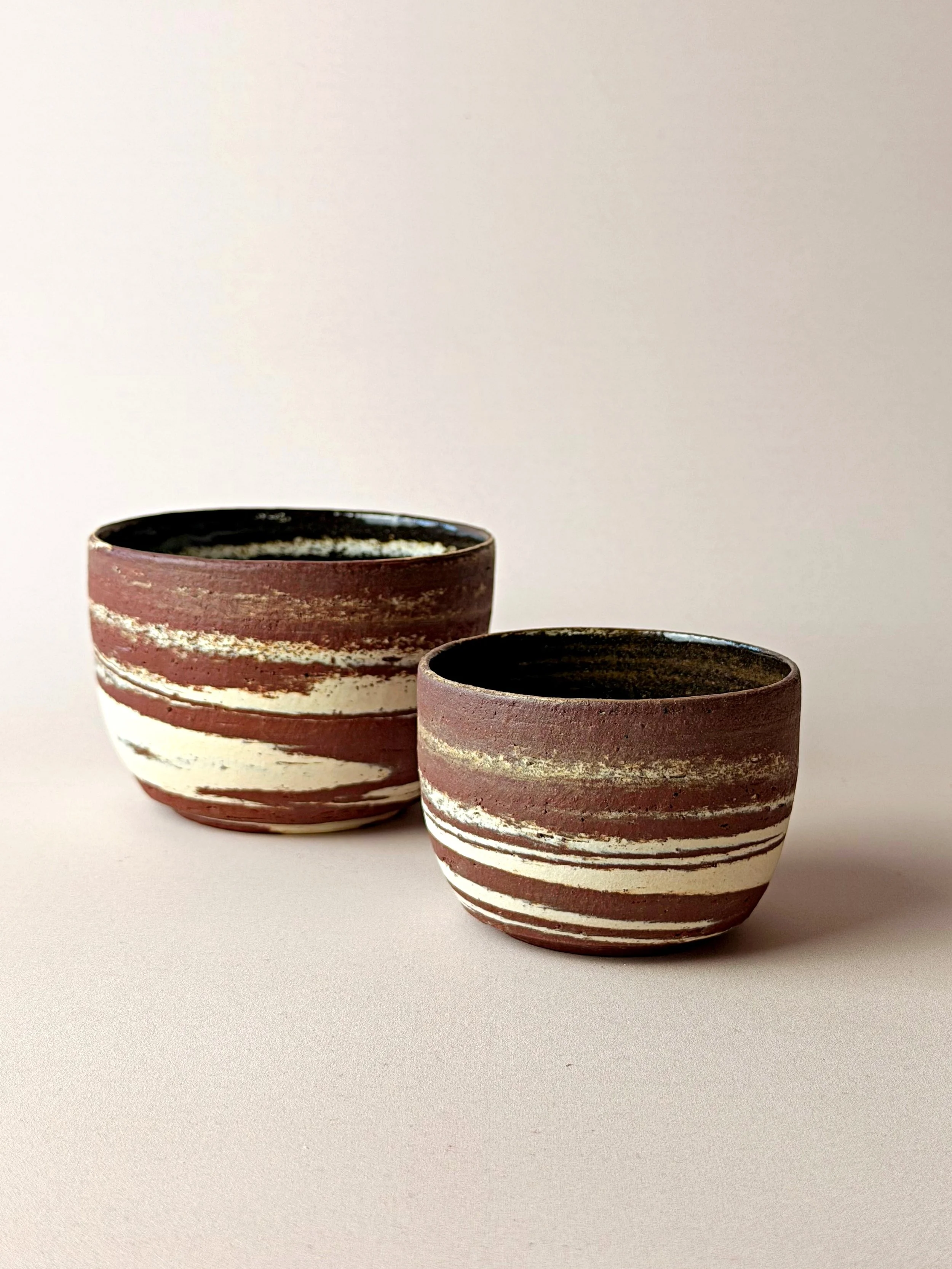 Marbled Cup, Brown & White