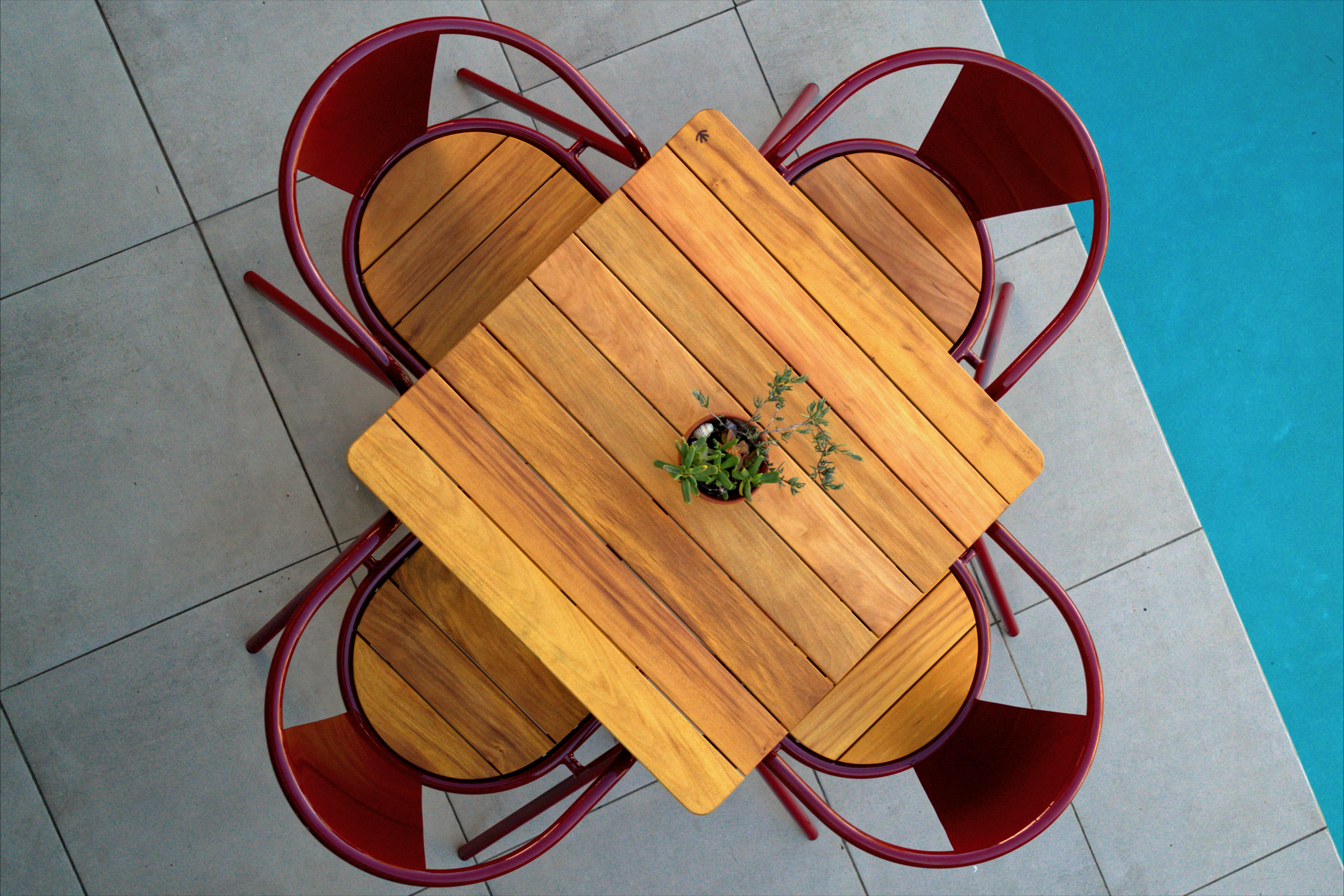 Robberg Table (4-seater)