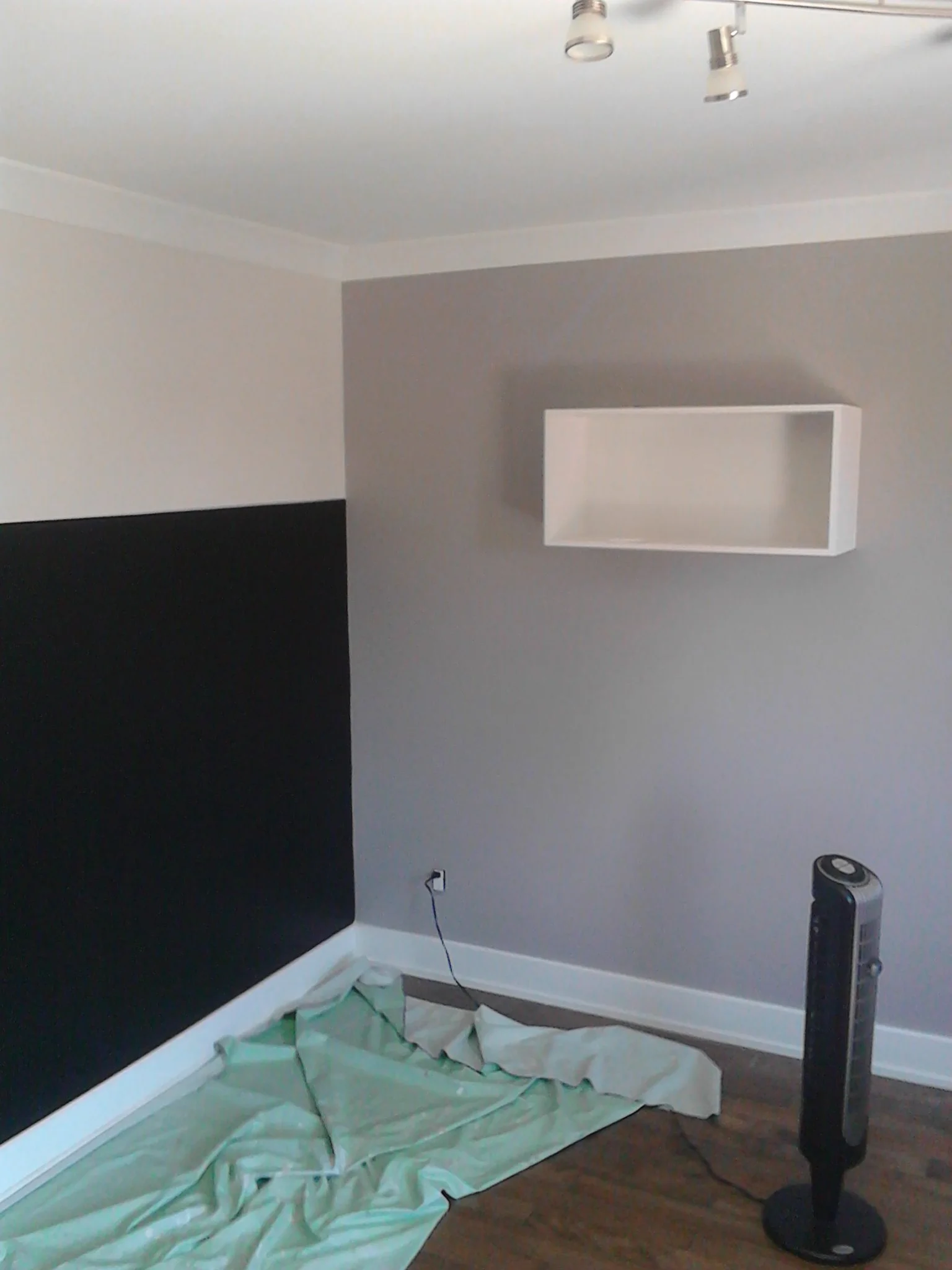 Chalkboard accent walls painted in Ile-Perrot
