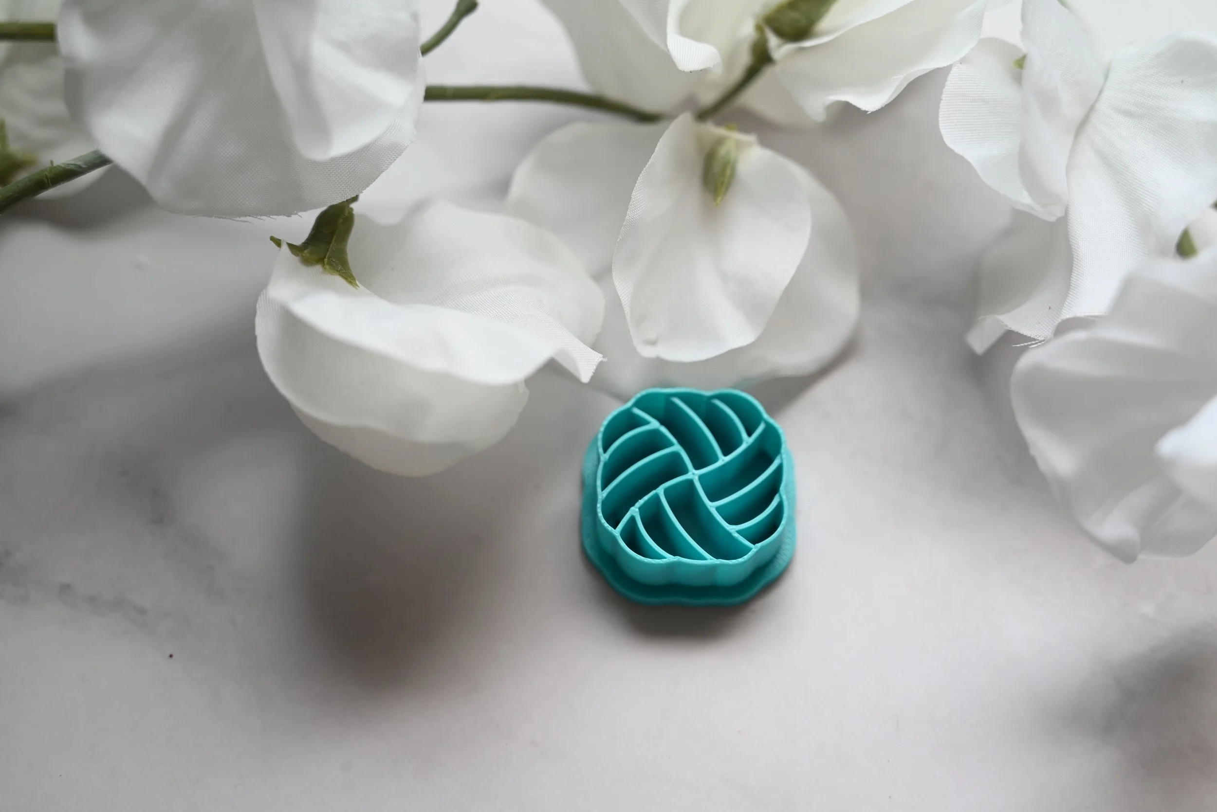 Embossed Square Knot