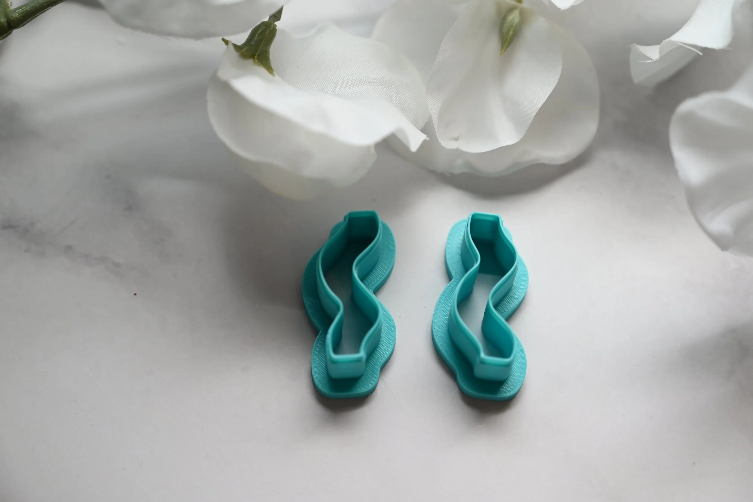 Squiggle Dangle Cutter