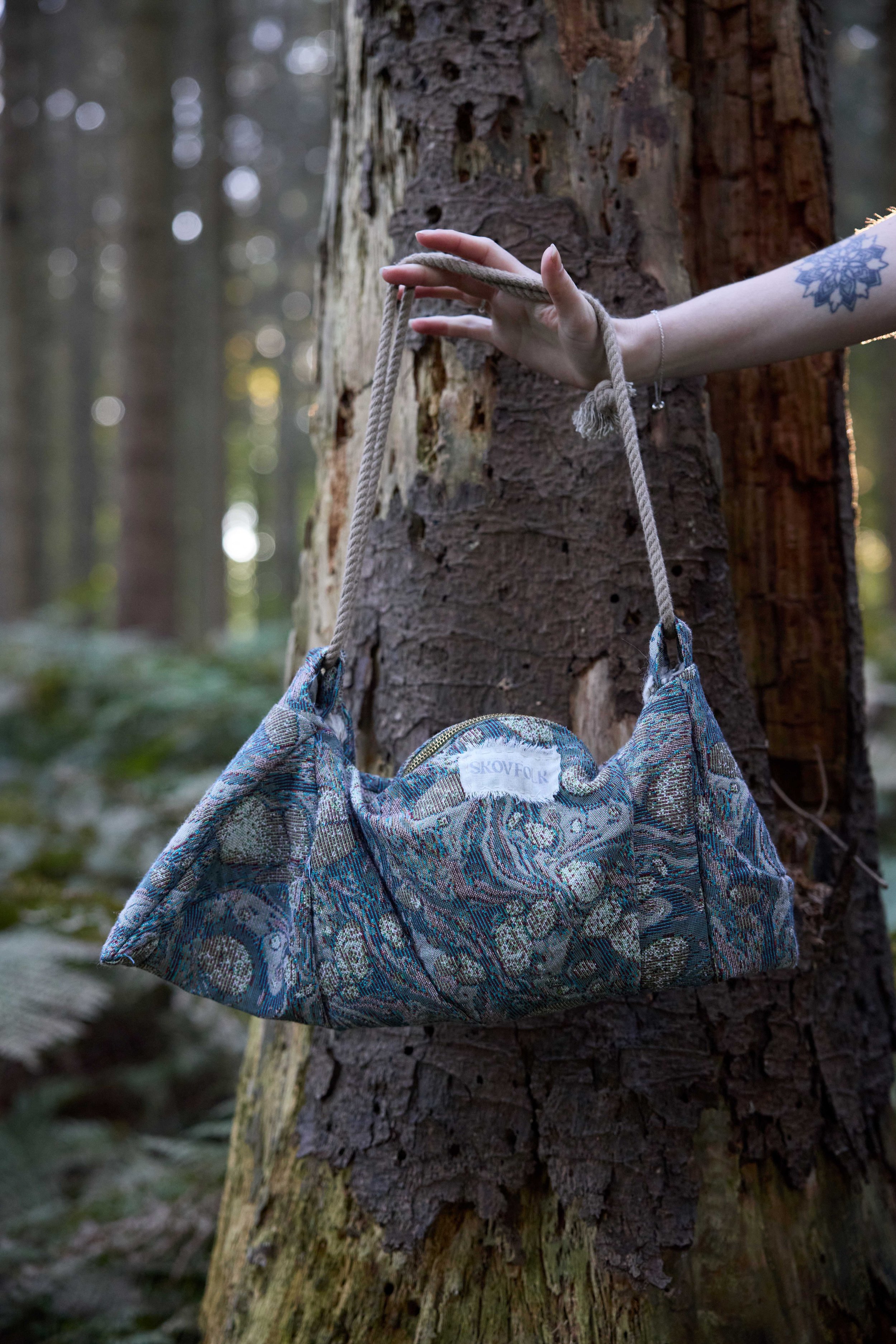 THE ZROOM BAG