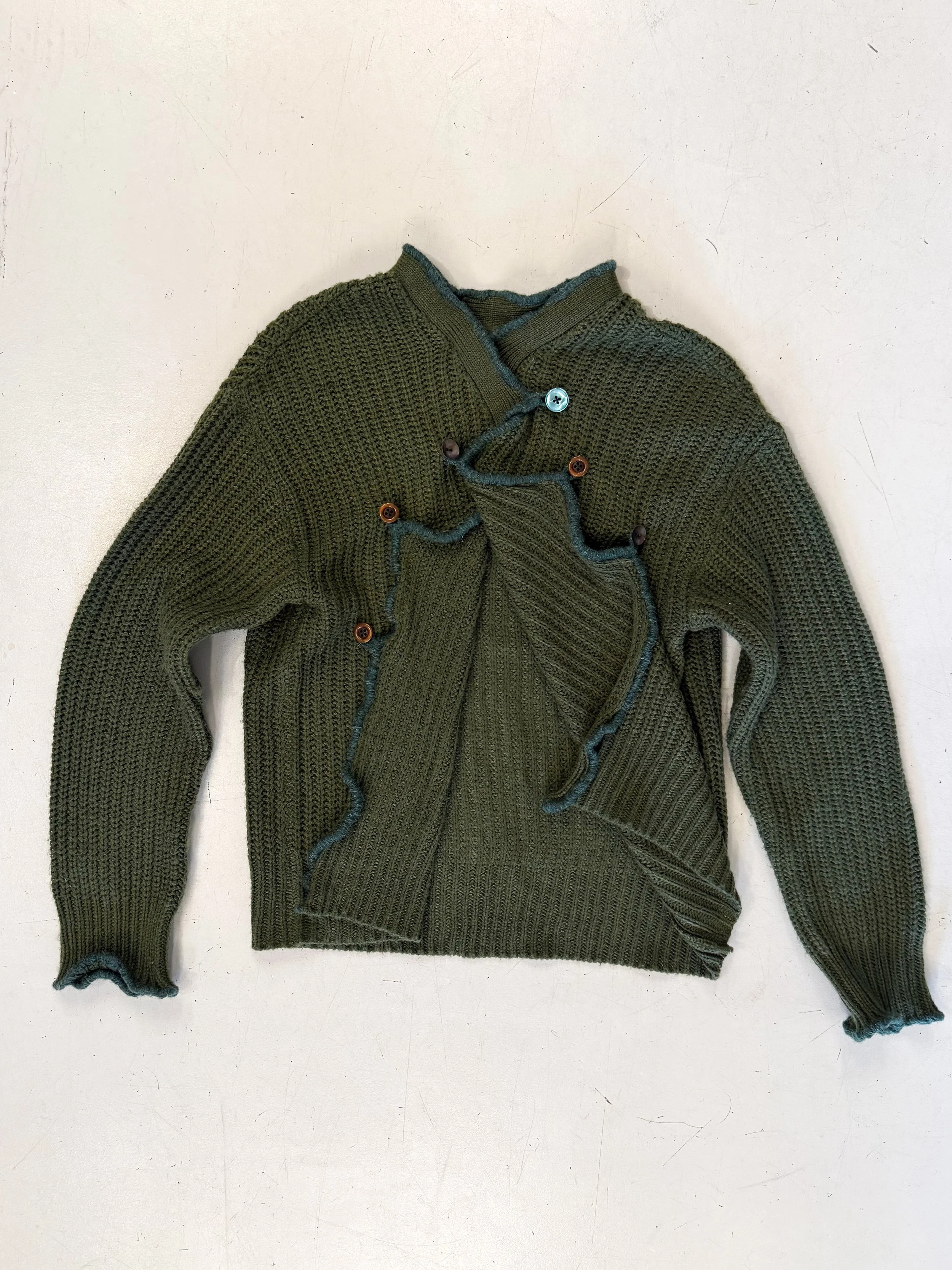 ASYMMETRICAL BUTTON UP