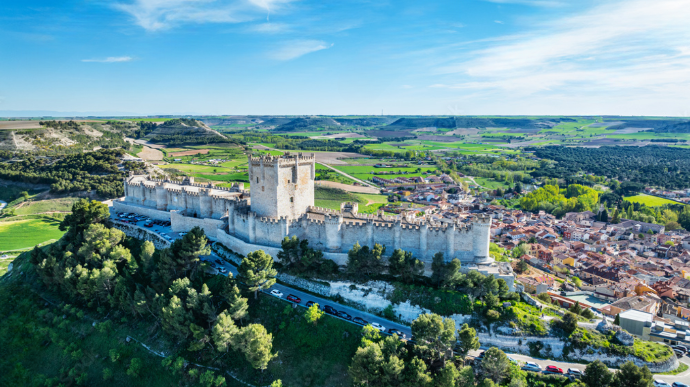 Castillo de peñafiel.png