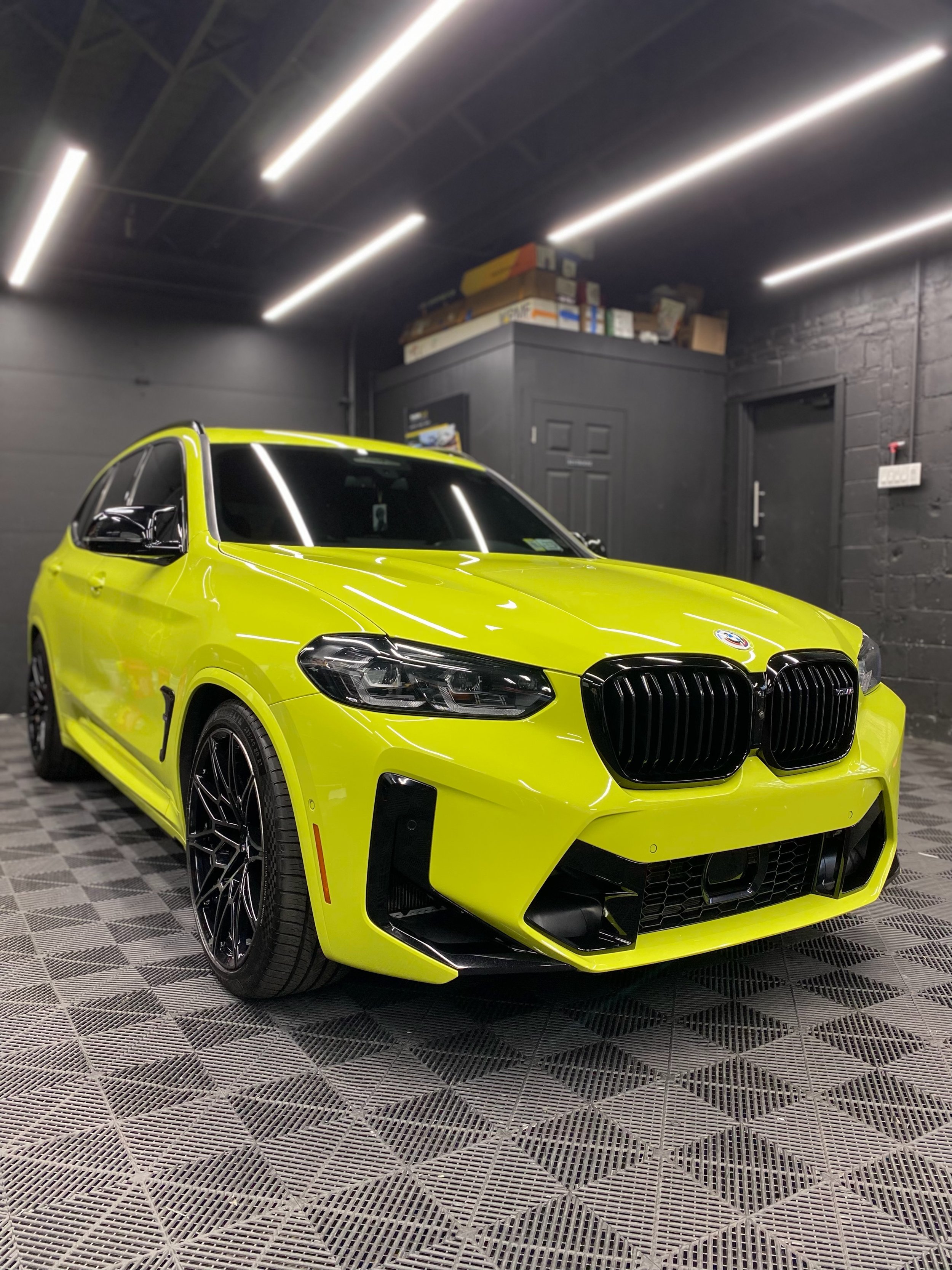 The BMW X3M came in for a complete paint correction and premium ceramic coating to restore its gloss and protect it for years to come. ✨

Every swirl mark and light imperfection was carefully corrected before locking in the finish with long-lasting c