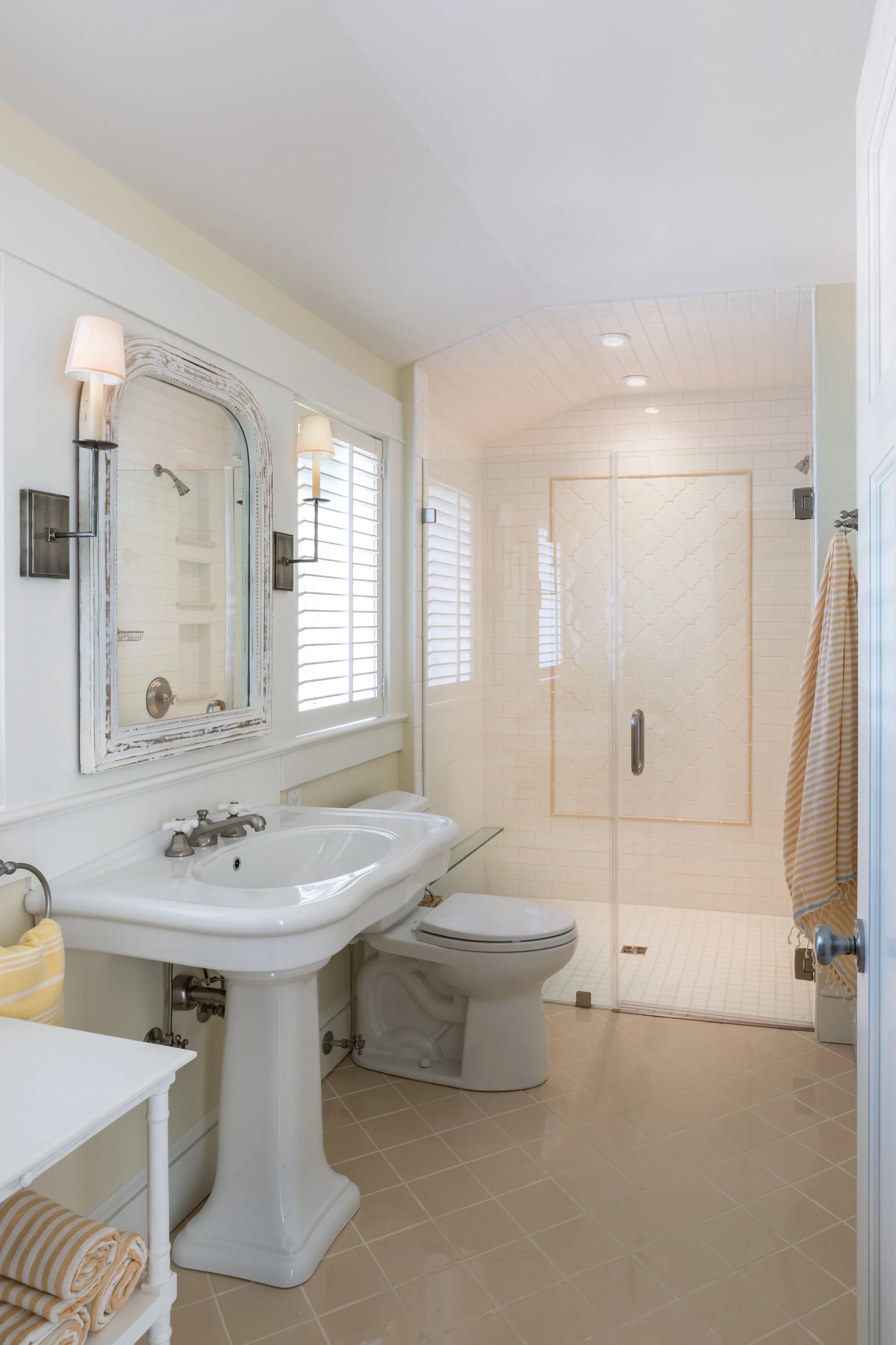 Guest Bath (Copy)