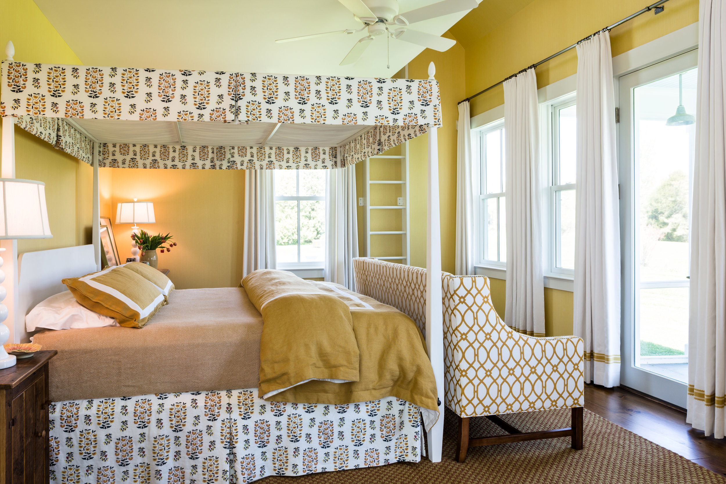 Yellow Guest Bedroom  (Copy)