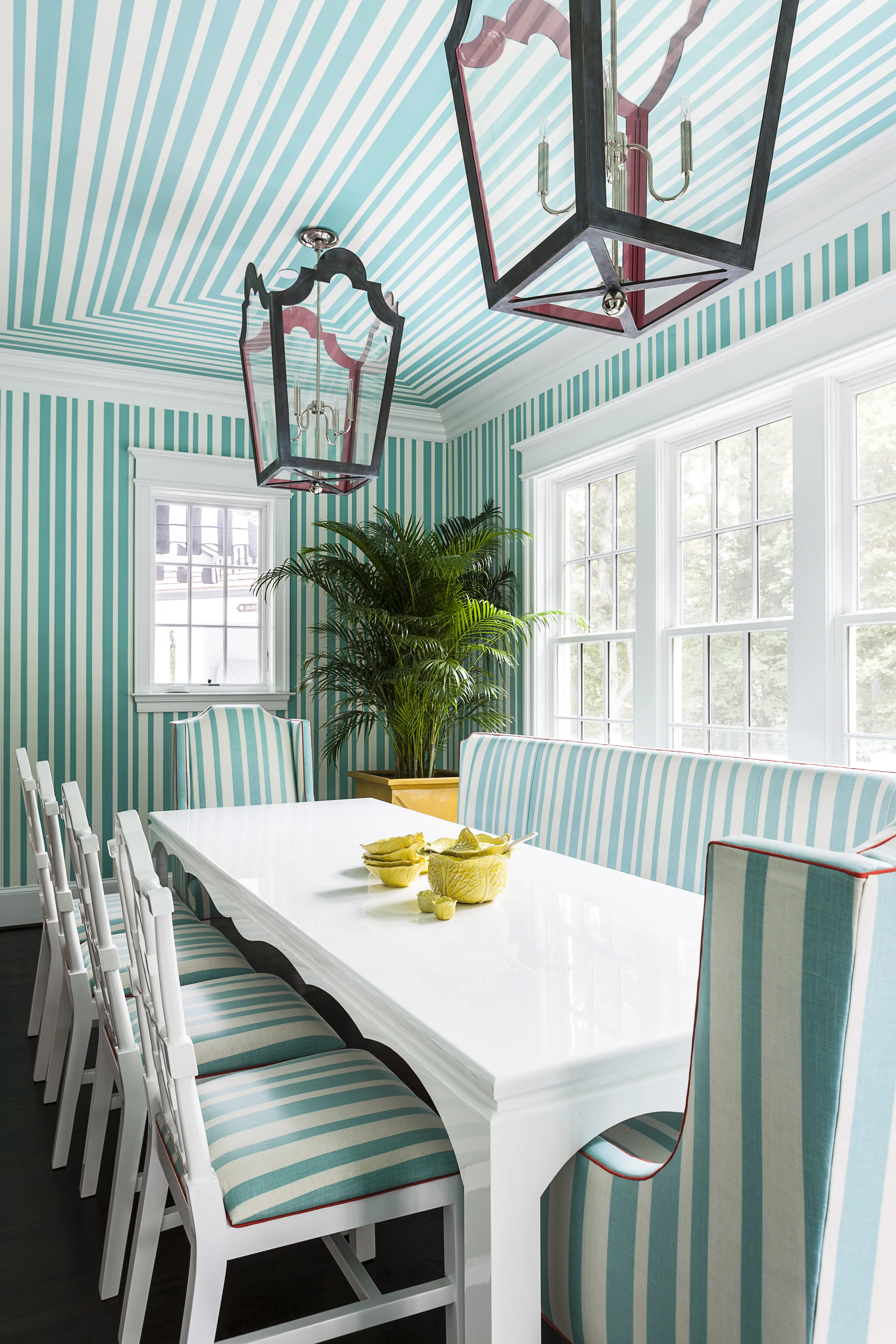 Bold Striped Breakfast Room (Copy)