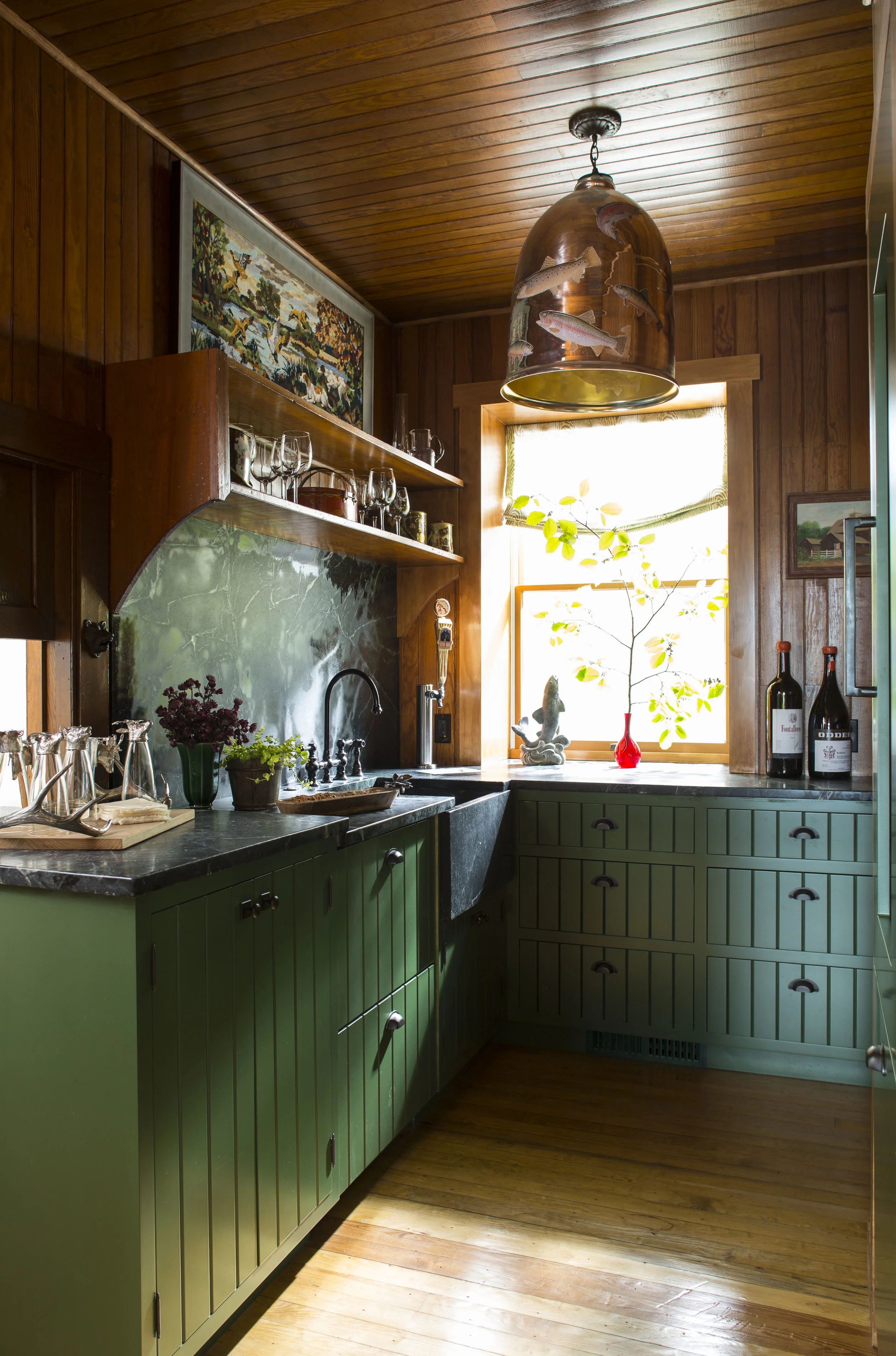 rustic bar .jpg