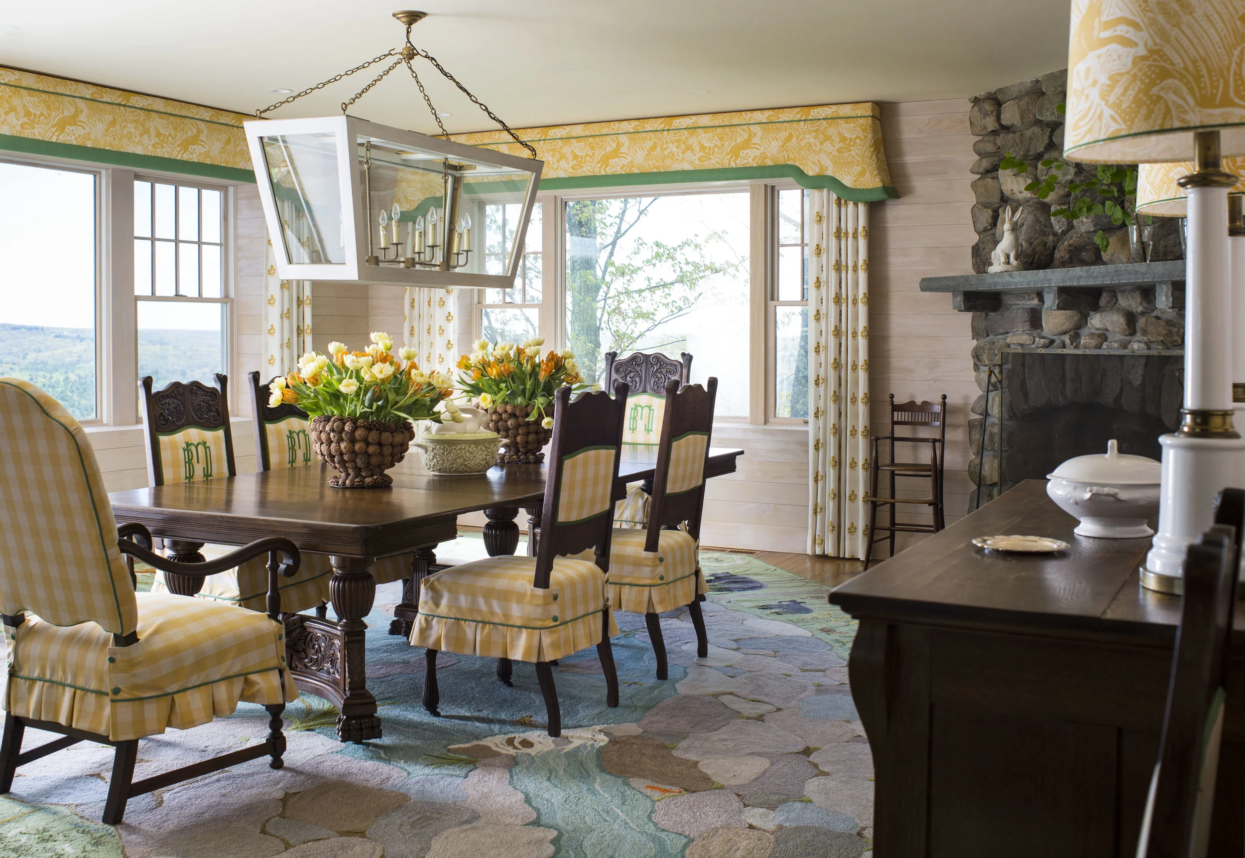 formal dining.jpg