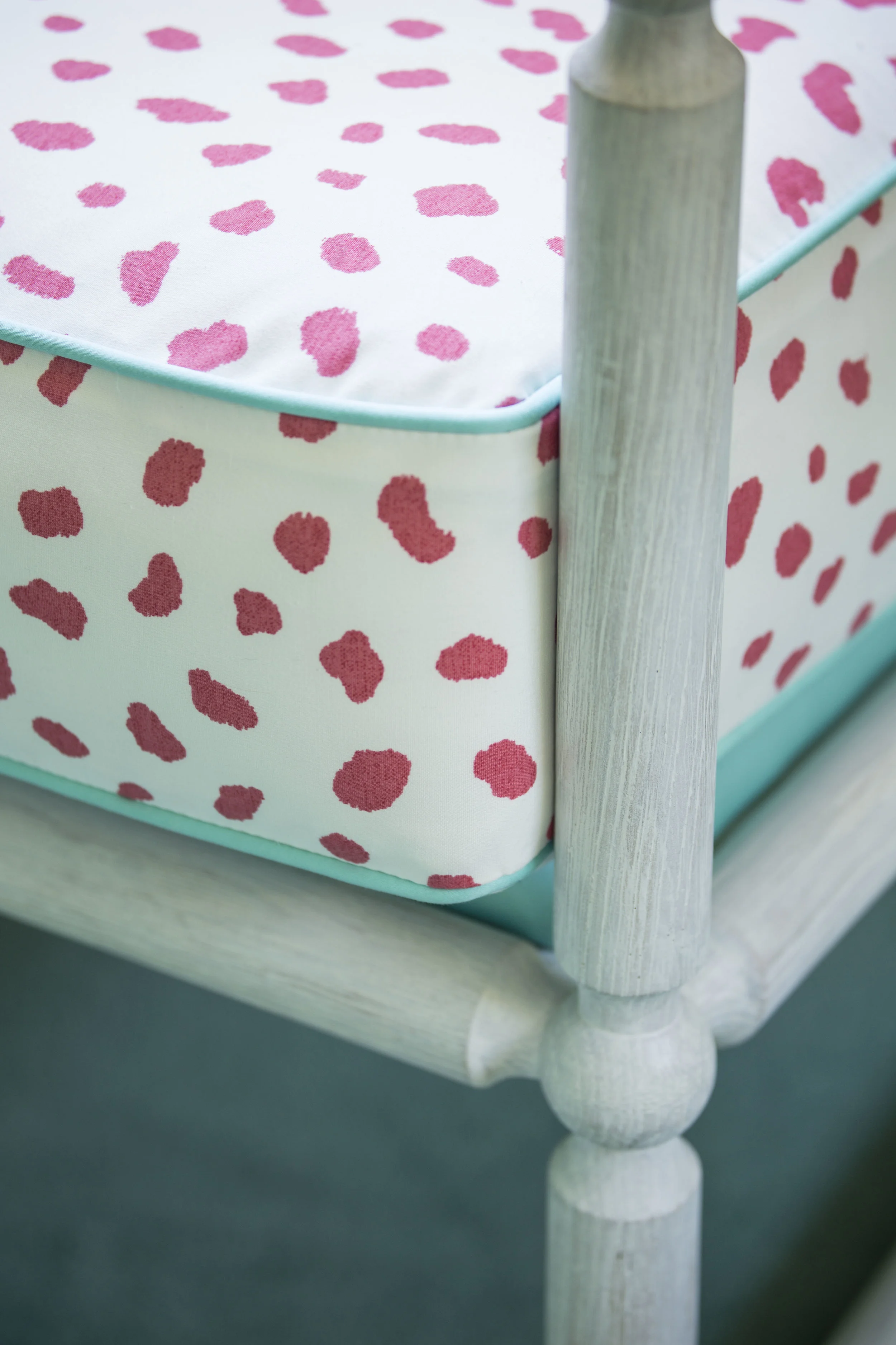 chair details.jpg
