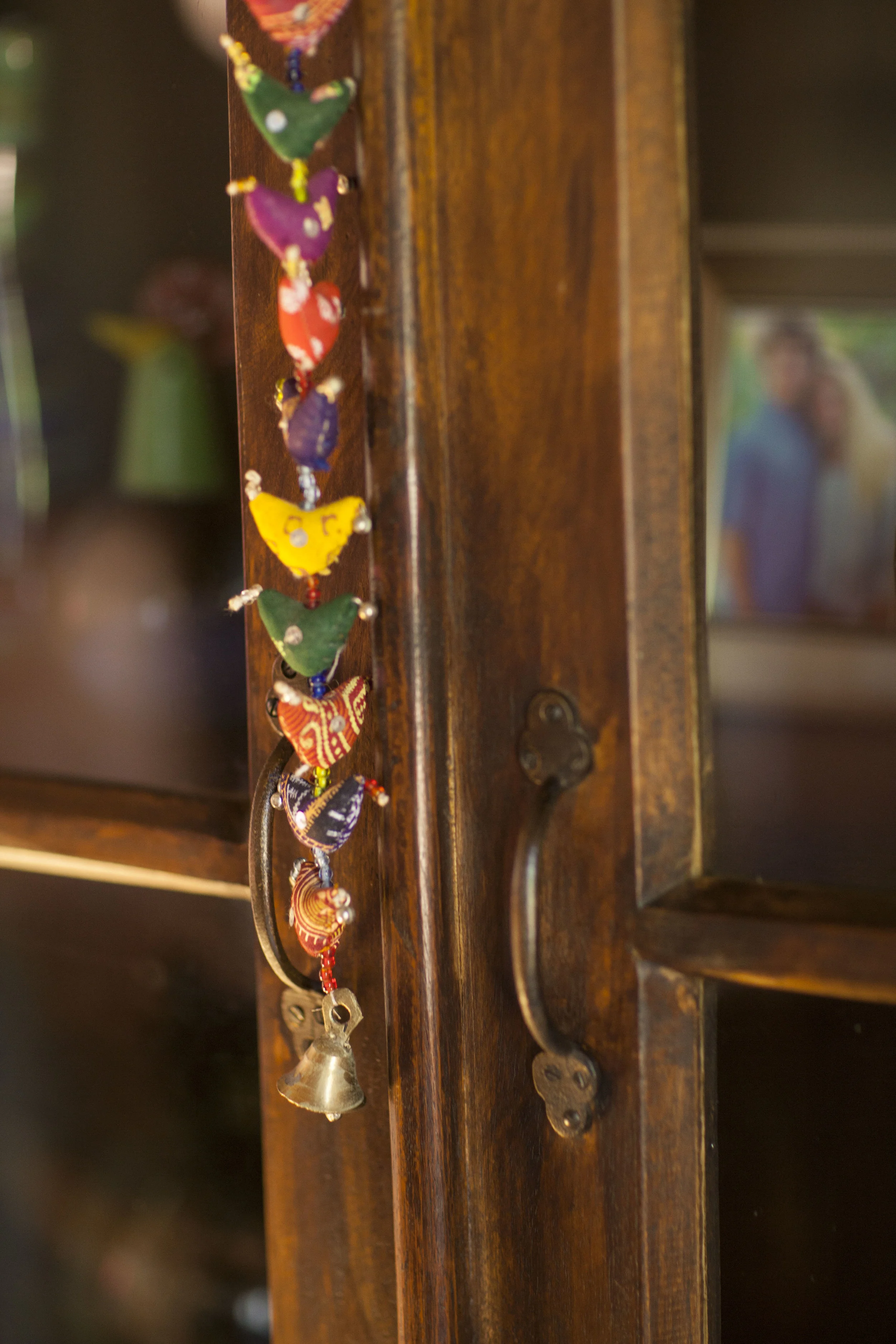 Display Cabinet with Fabric Bird Strand (Copy)