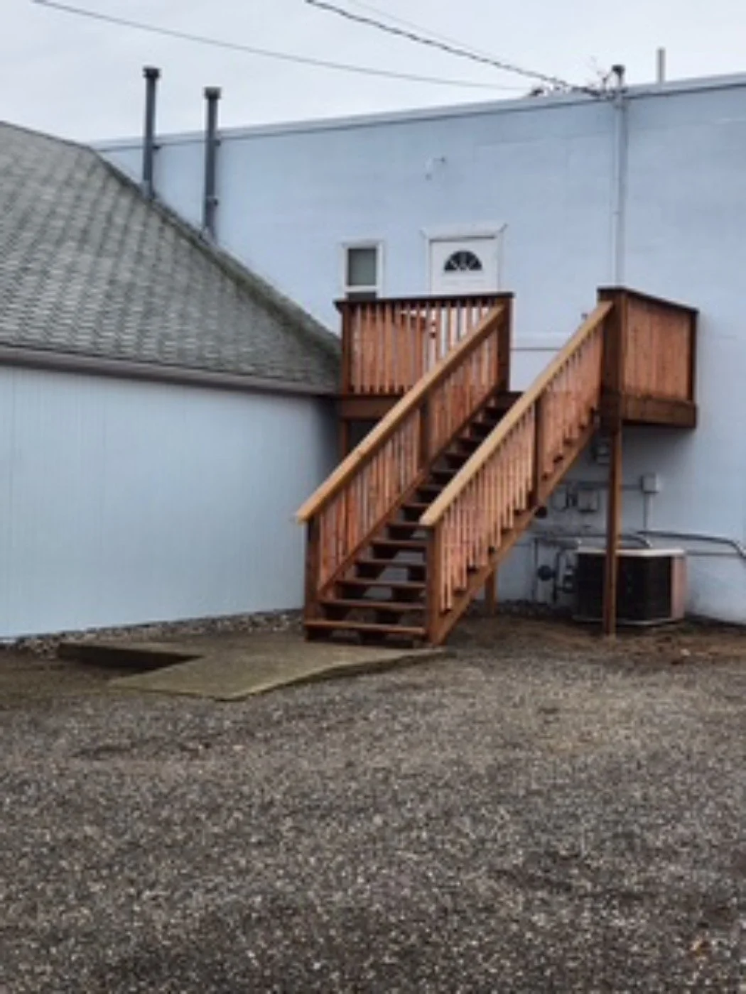 844706_Clarkstonstairs2.jpg