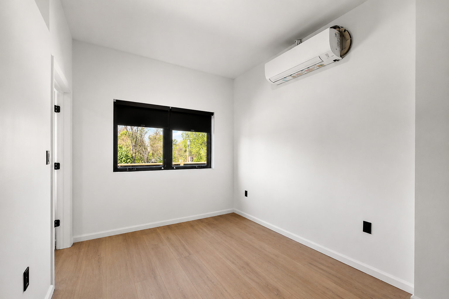 10-9301 Oakland Unit 204-10_Final.png