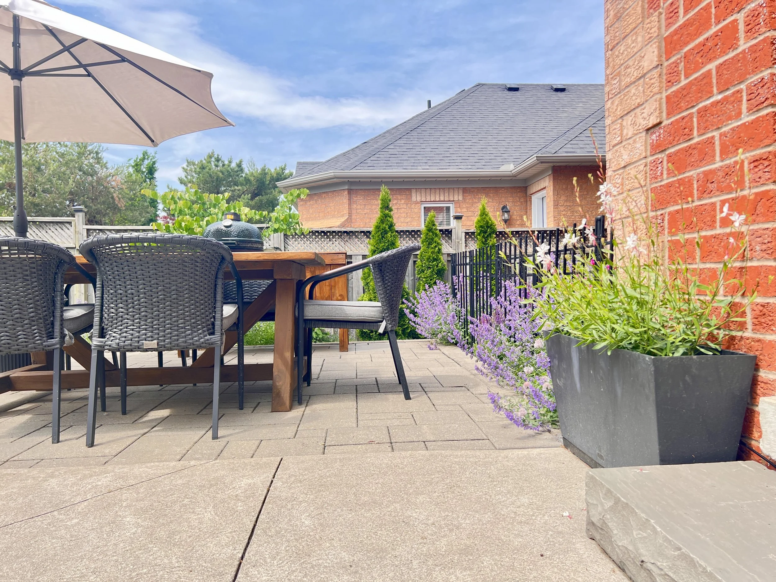 Outdoor dining area