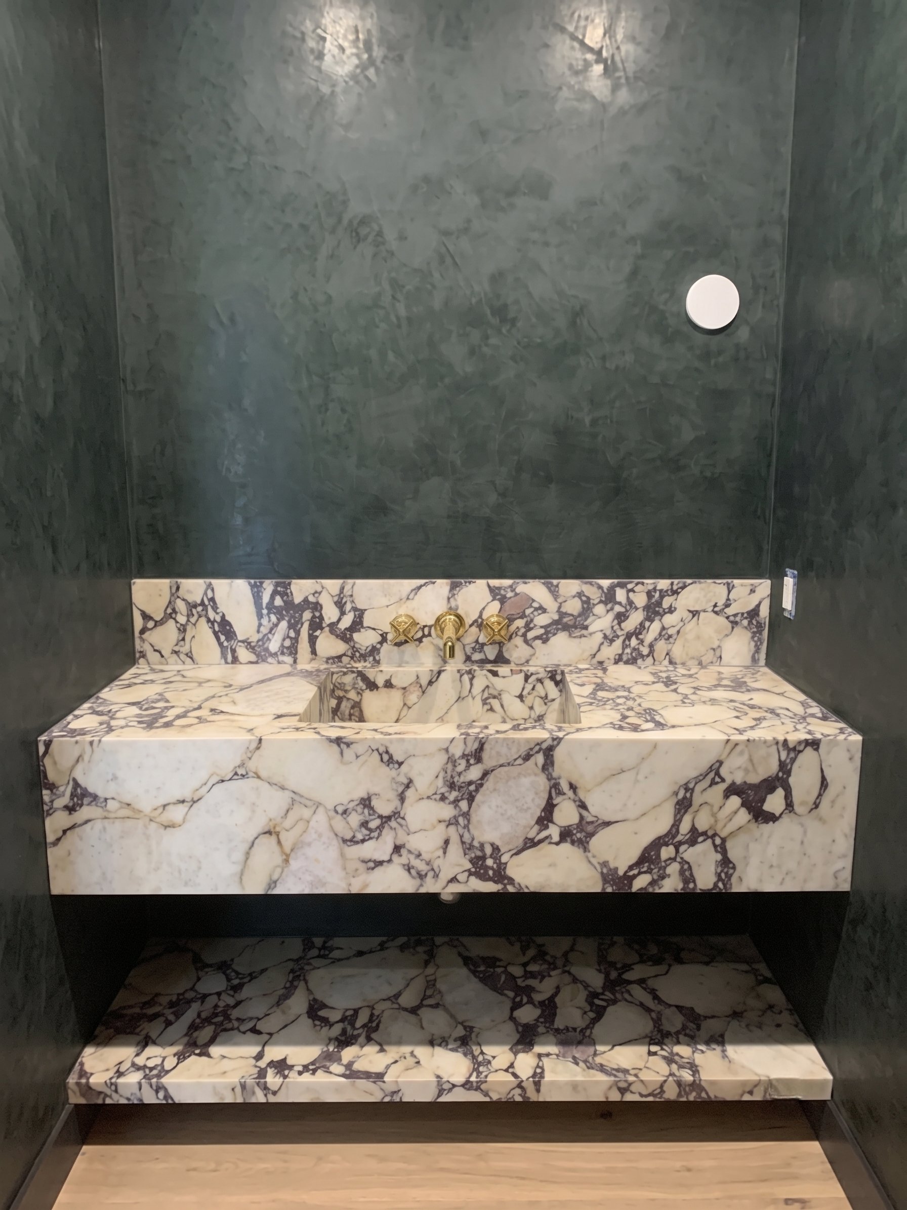 Bridelvile bathroom.jpg