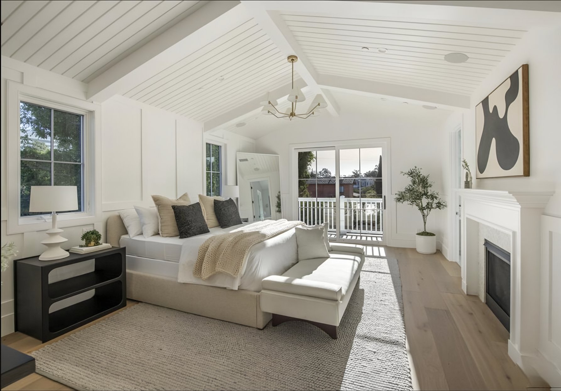 fullbuild_Bundy_Interior_Master-Bedroom_01.jpg