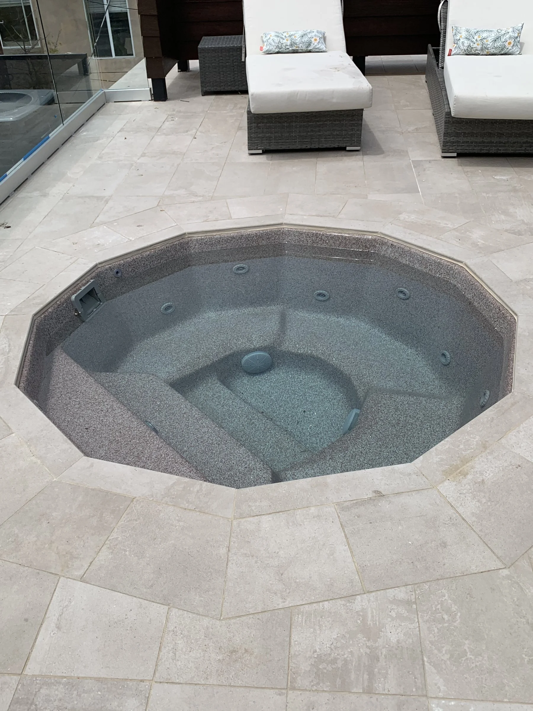 rooftop-spa-stone-deck-santa-monica.jpg