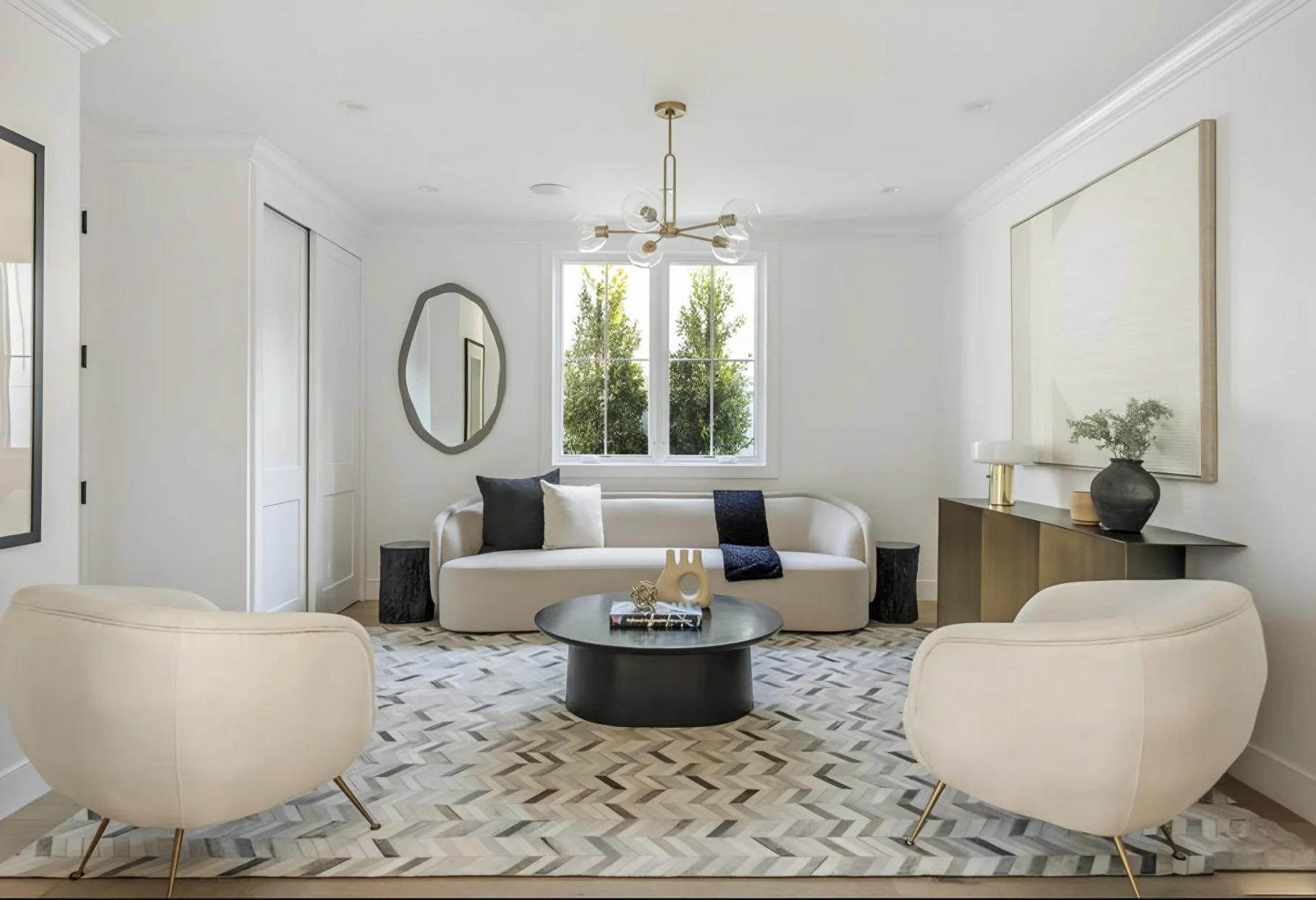 fullbuild_Bundy_Interior_Living-room_02.jpg