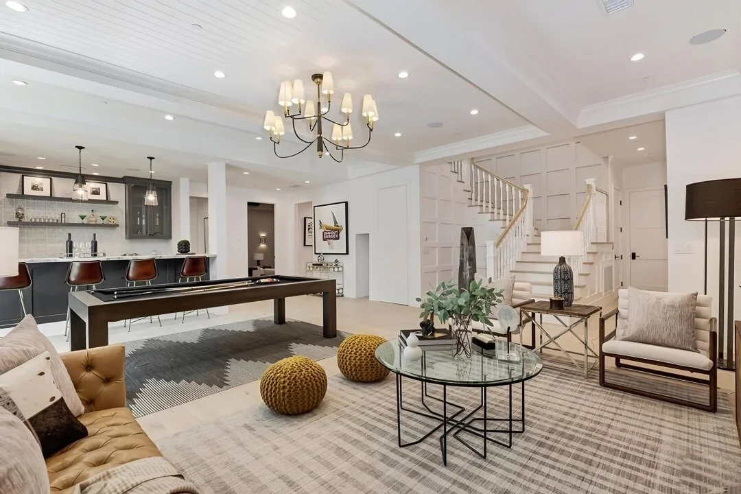 fullbuild_Glenbarr_Interior_Entrance_03.jpg