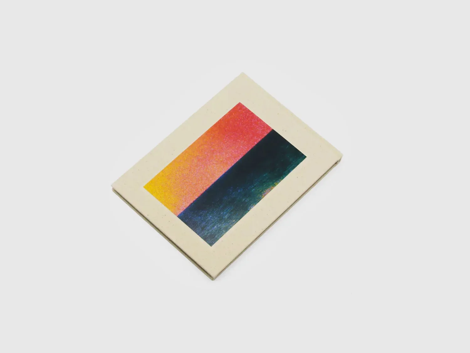 SOLO-TUMULT-FLATLAY-BACK.webp