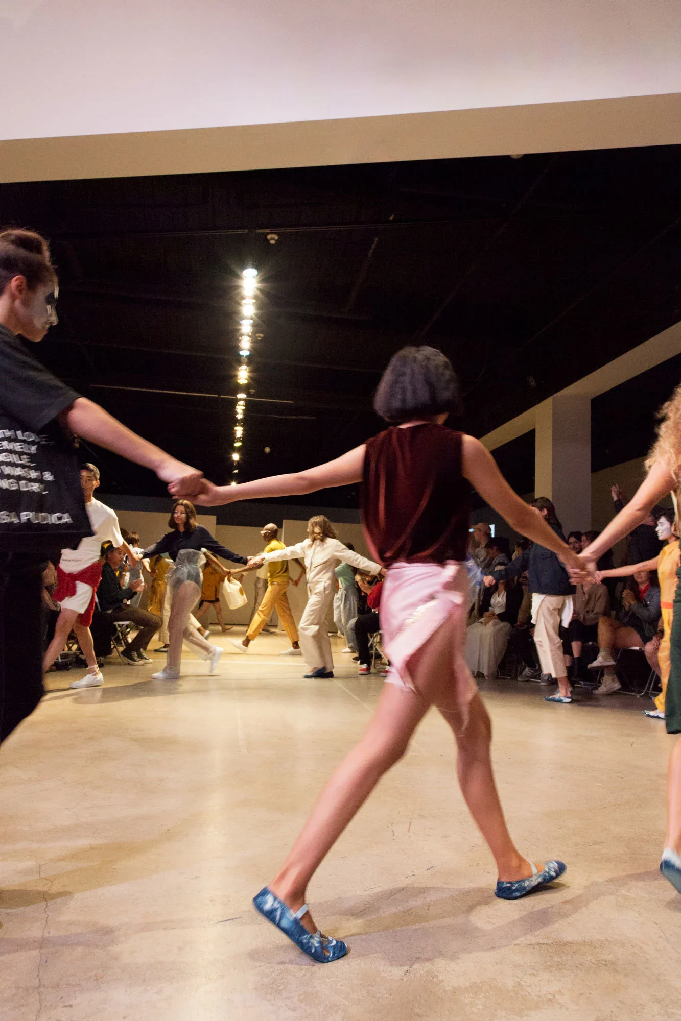 HEY I LIKE YOU FASHION SHOW JULIAN KLINCEWICZ 2.webp