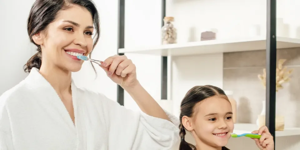 A Guide to Sodium Lauryl Sulfate &amp; Its Beneficial Affects on Dental Health