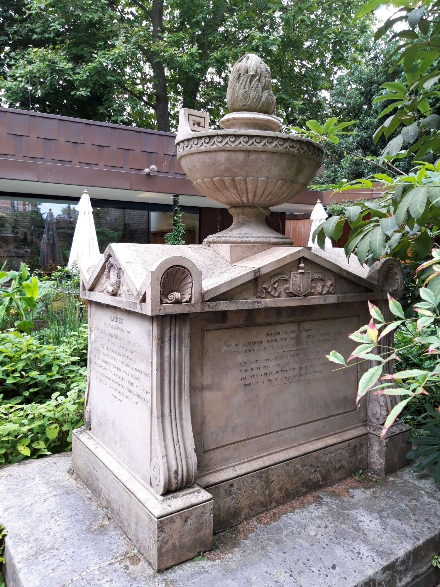Bligh's tomb in Coade stone