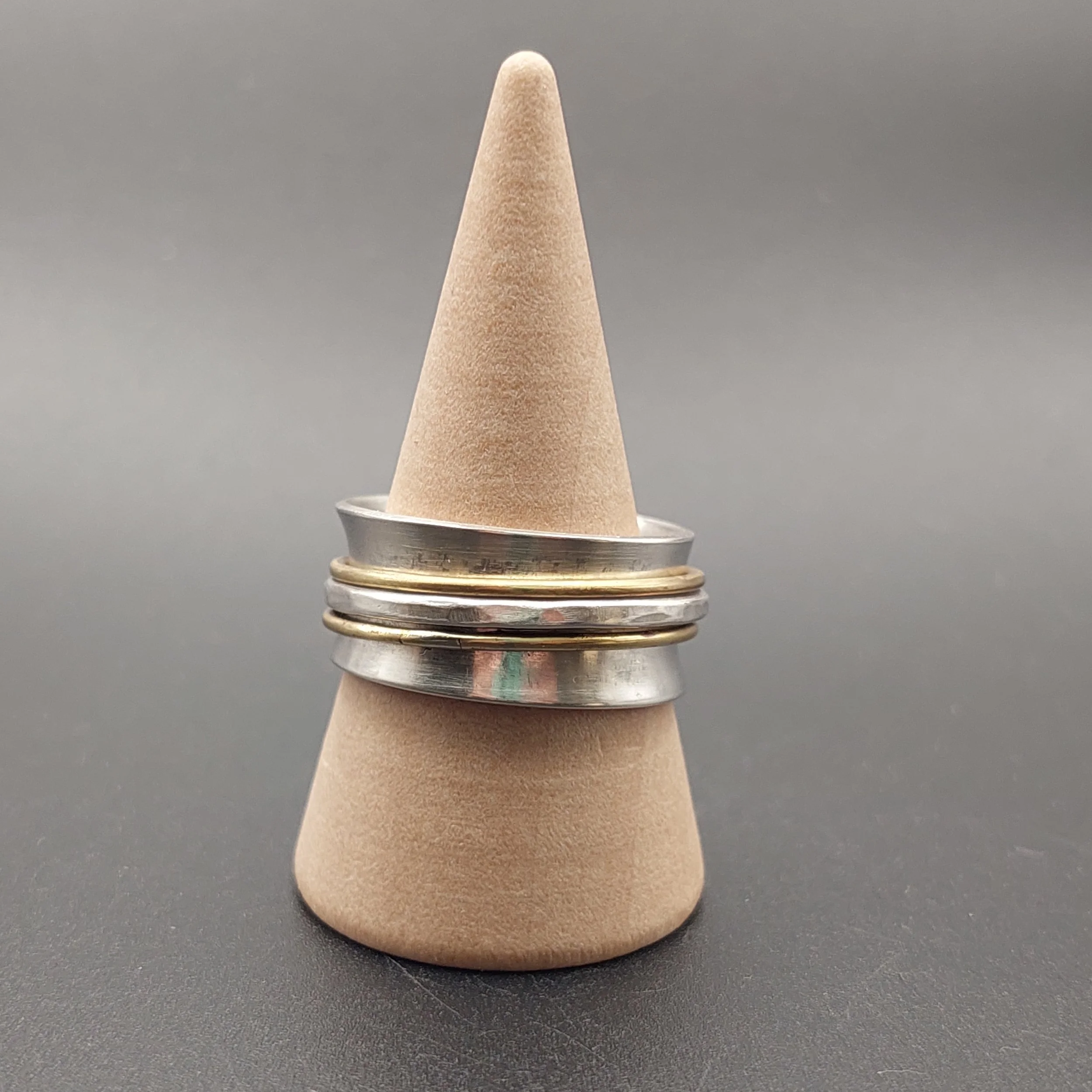 Spinner ring