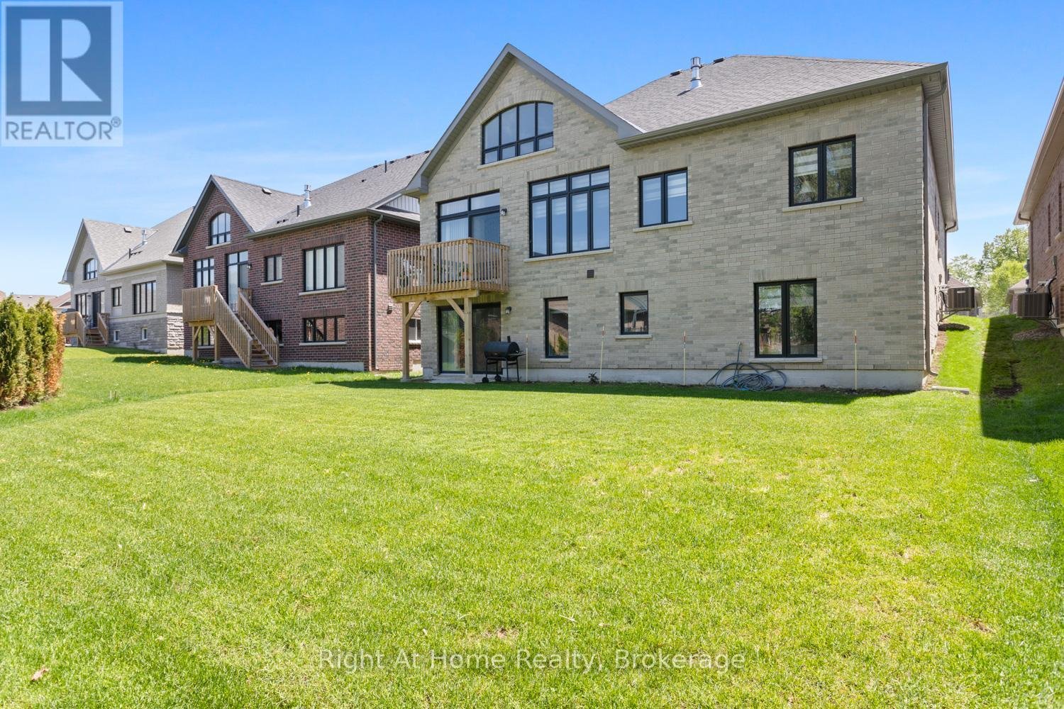 46-holtby-court-e1.jpg
