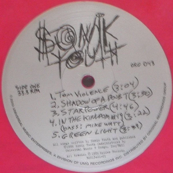 R-2238439-1289749964.jpg