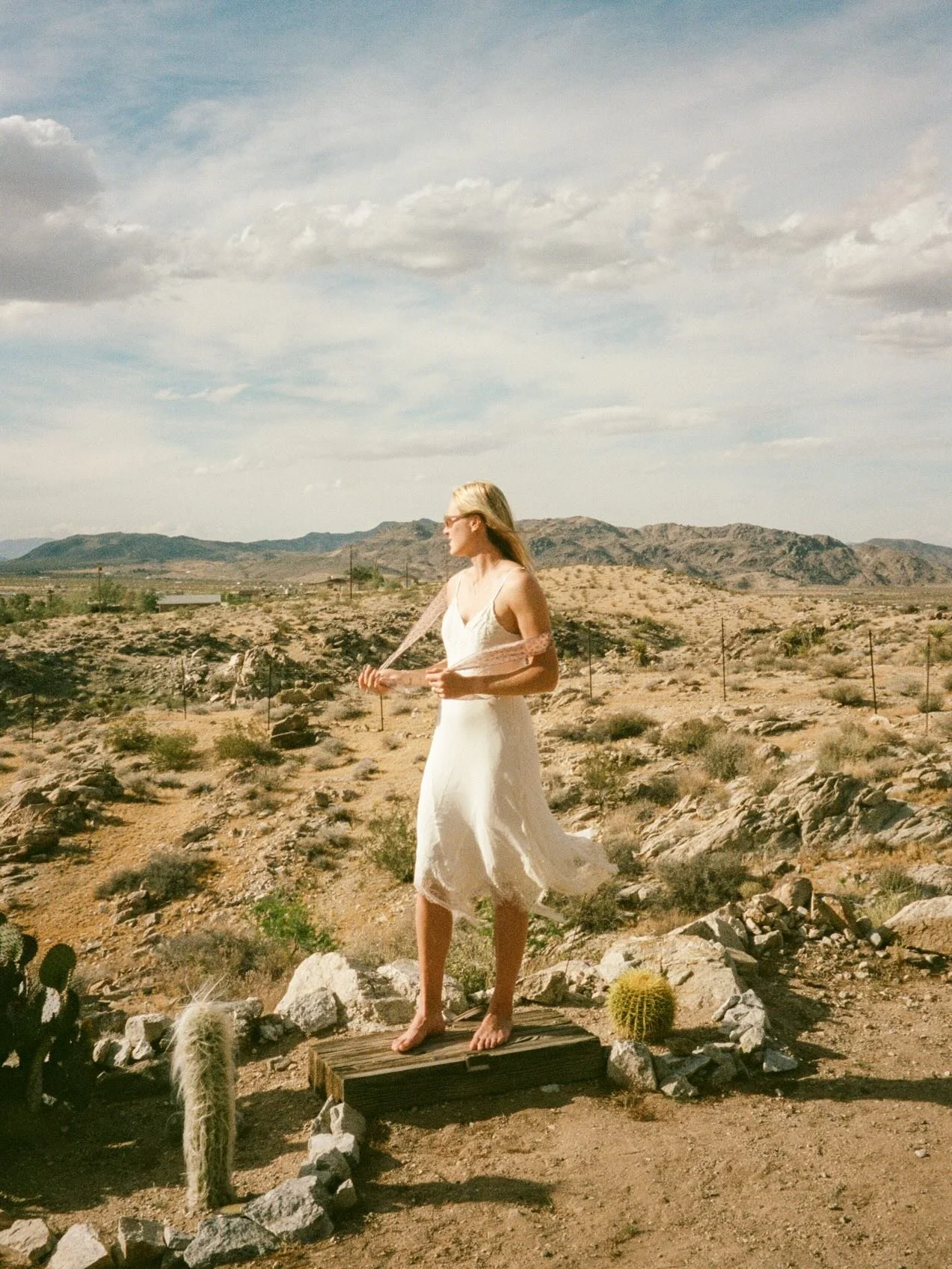 sister in the desert 

showing this week at wolfson gallery @lcflondon_