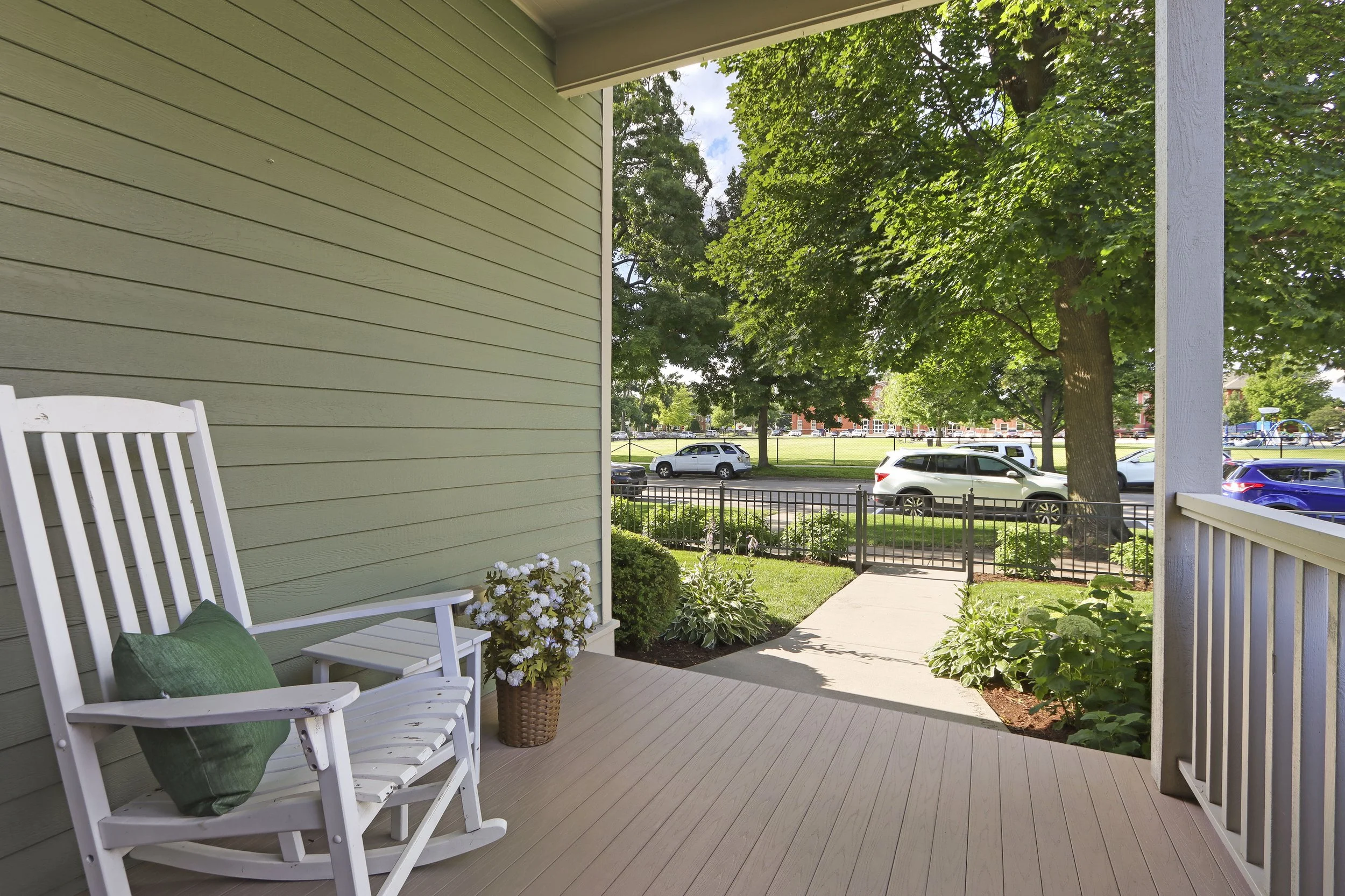 5-print-920 Geneva St, Lake Geneva, WI - 19.jpg