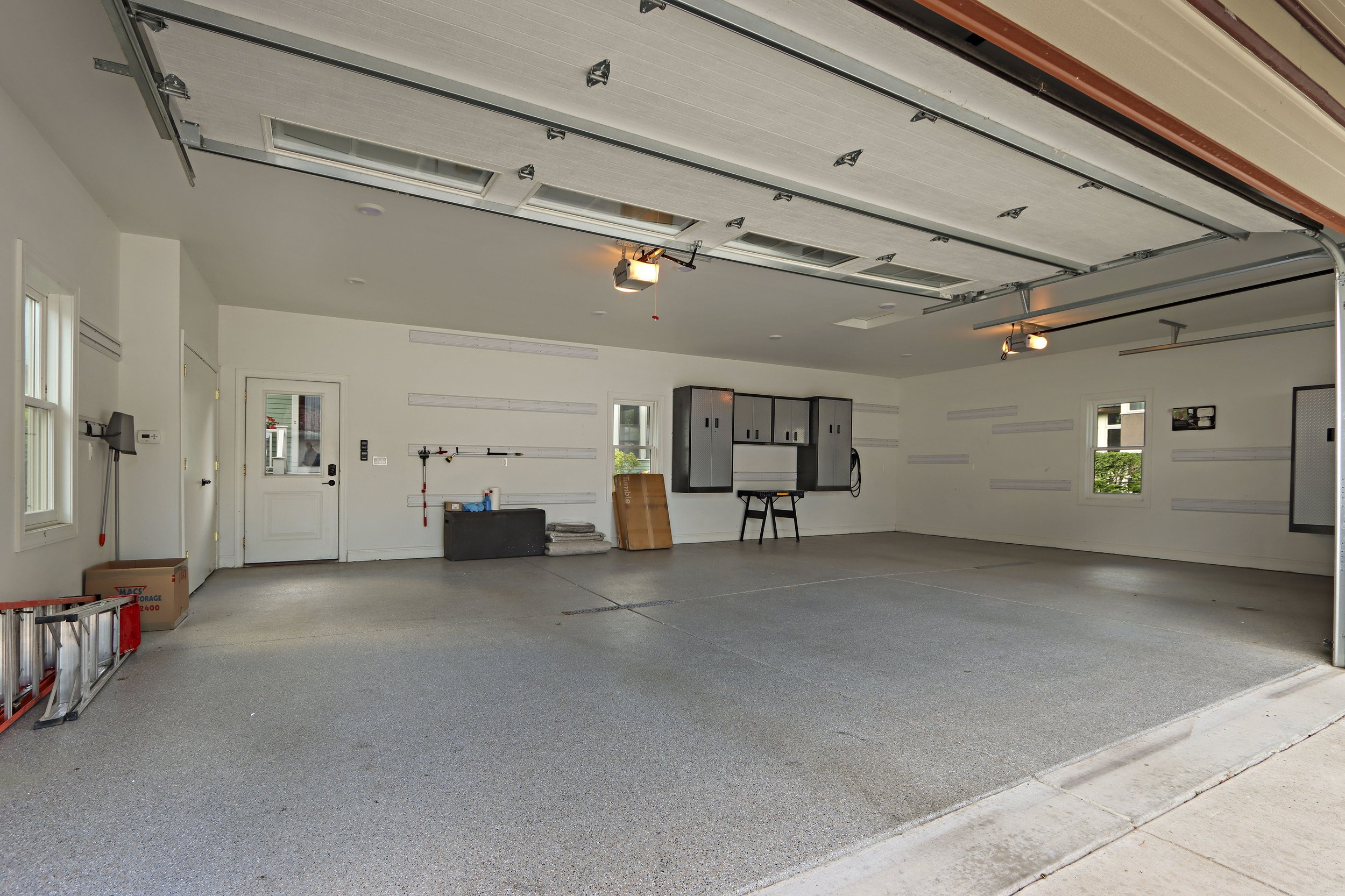 64-print-920 Geneva St, Lake Geneva, WI - 16.jpg