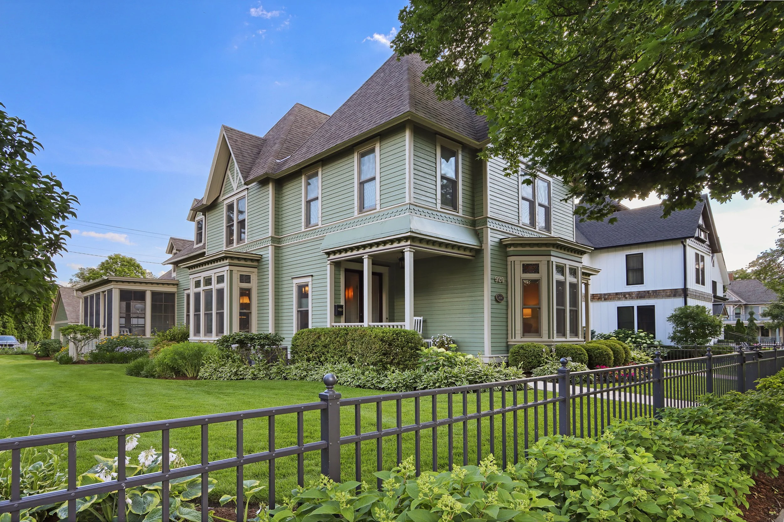 59-print-920 Geneva St, Lake Geneva, WI - 8.jpg