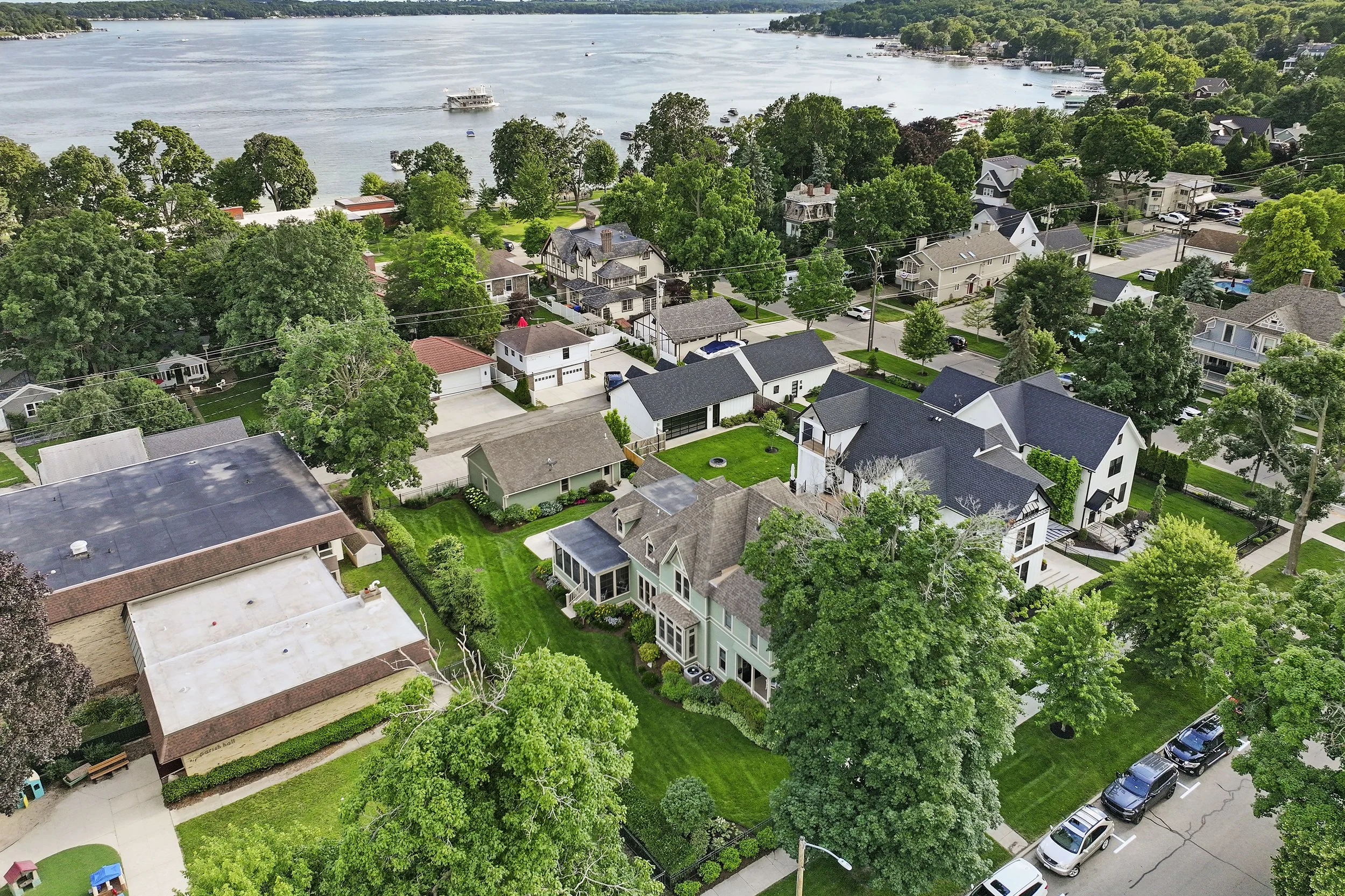 56-print-920 Geneva St, Lake Geneva, WI - 5.jpg