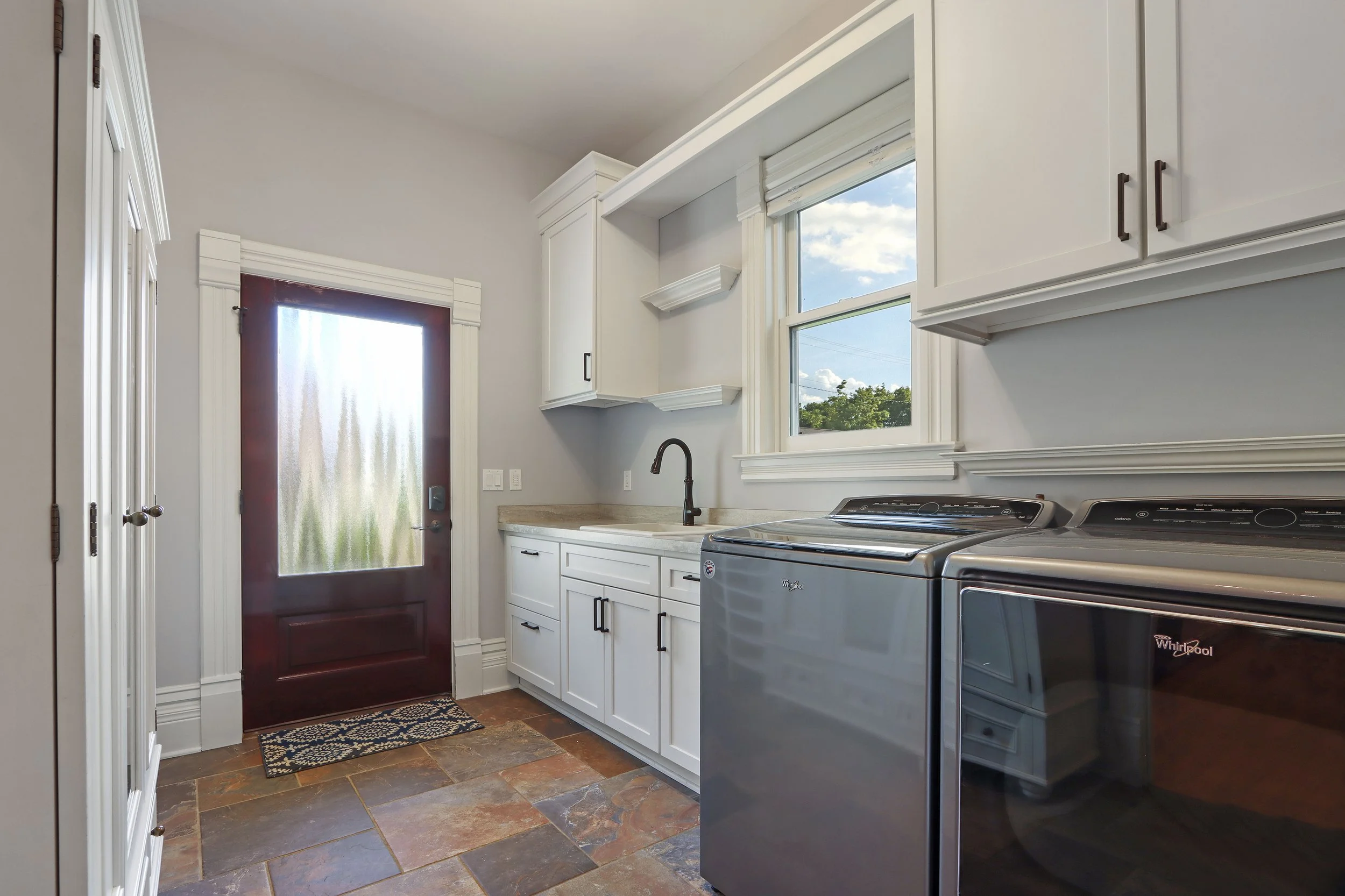 18-print-920 Geneva St, Lake Geneva, WI - 30.jpg