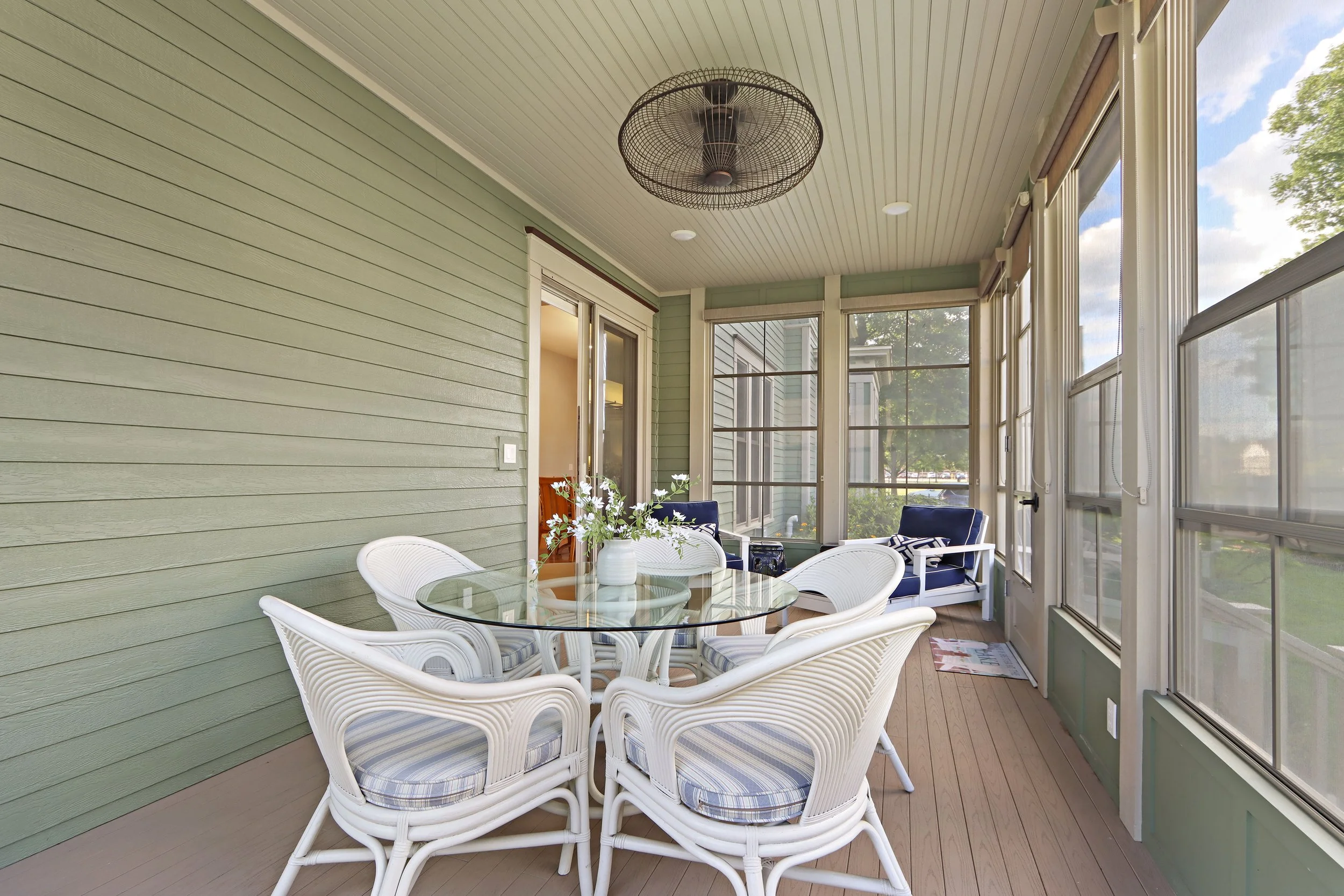 29-print-920 Geneva St, Lake Geneva, WI - 42.jpg