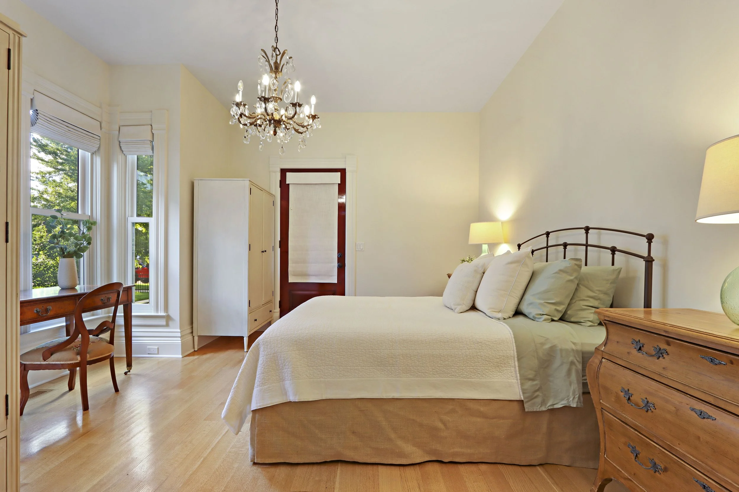 25-print-920 Geneva St, Lake Geneva, WI - 37.jpg