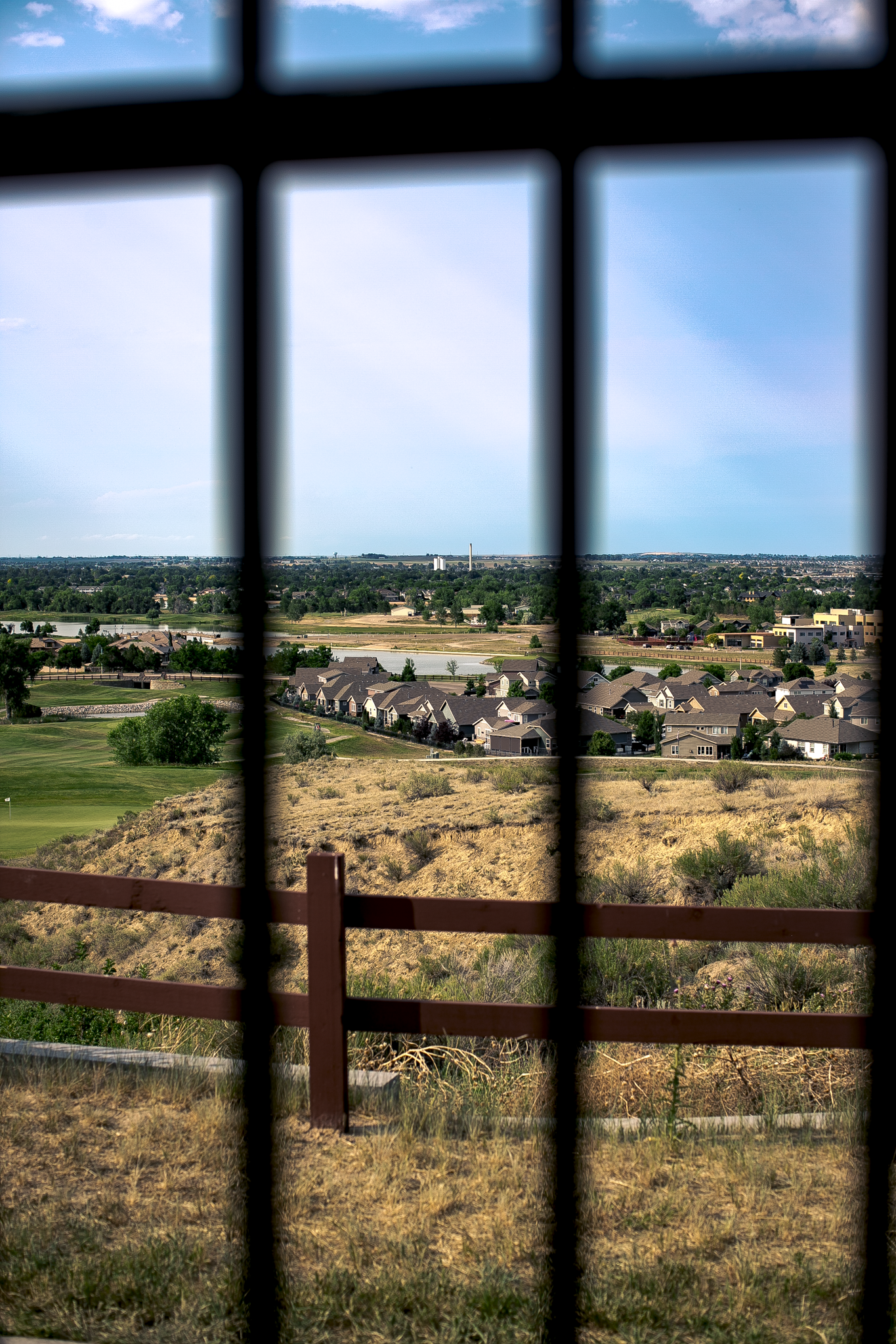 Some say the brown and green landscapes of Colorado aren't asthetic, I disagree!