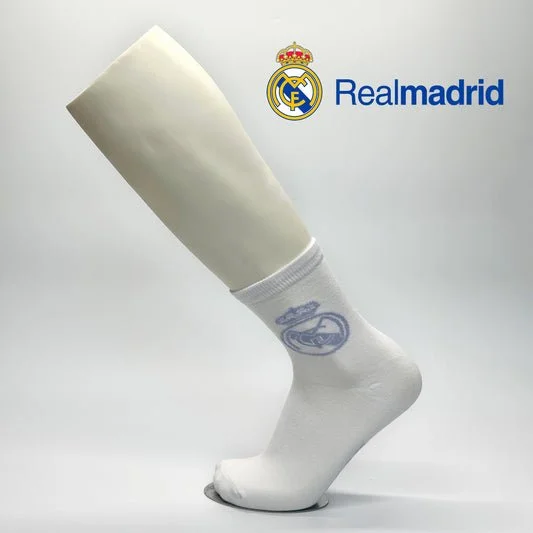 Real_Madrid_Corta_Morada.jpg