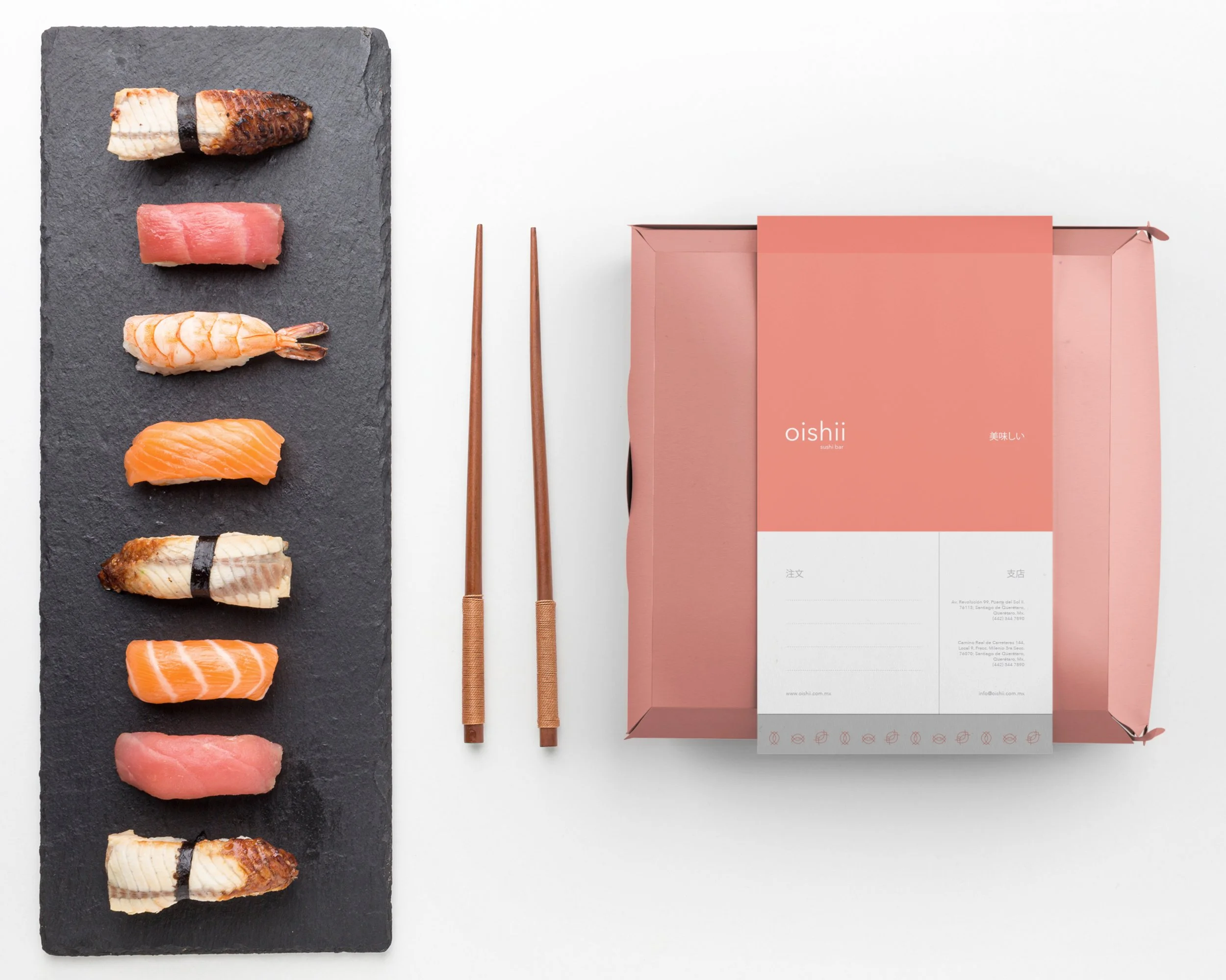 Desarrollo de identidad visual y sistema de diseño para marca corporativa.
Dirección creativa para lanzamiento de producto/servicio.
Definición de la propuesta de valor para marcas innovadoras.
Alimentos y bebidas. Restaurantes. Hostelería.